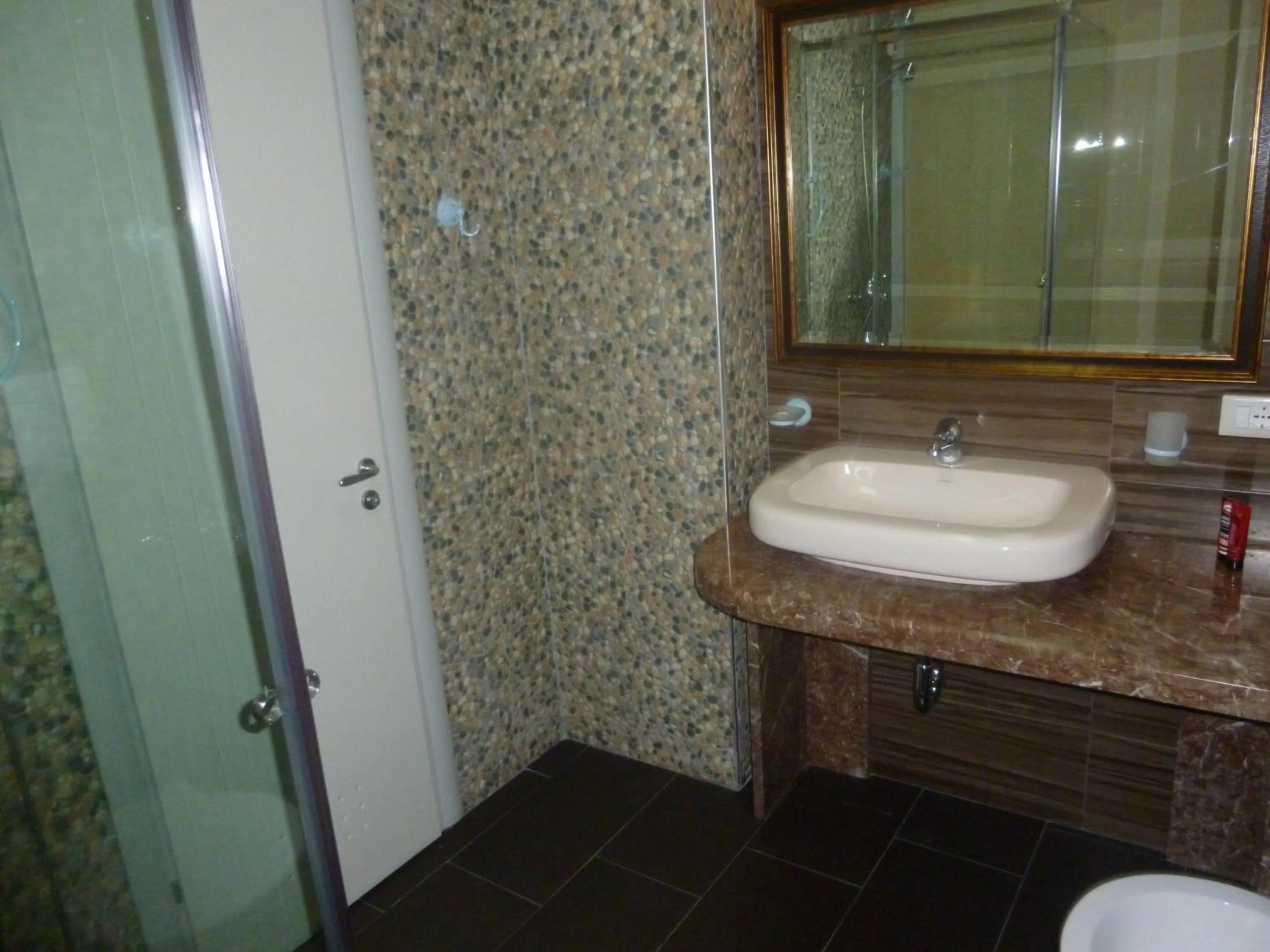 Bathroom in Villamaria Hotel