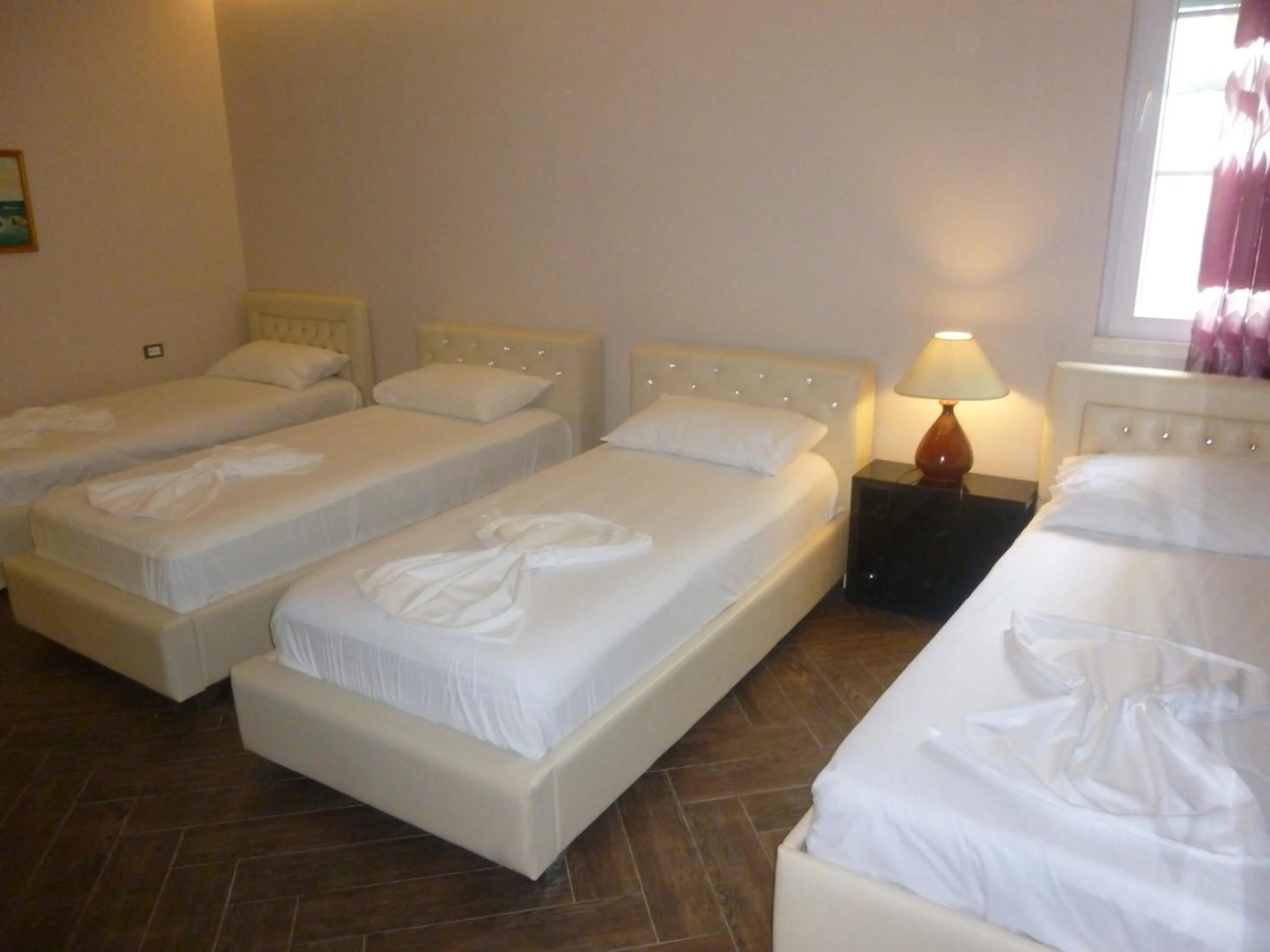 Bedroom, Bed in Villamaria Hotel