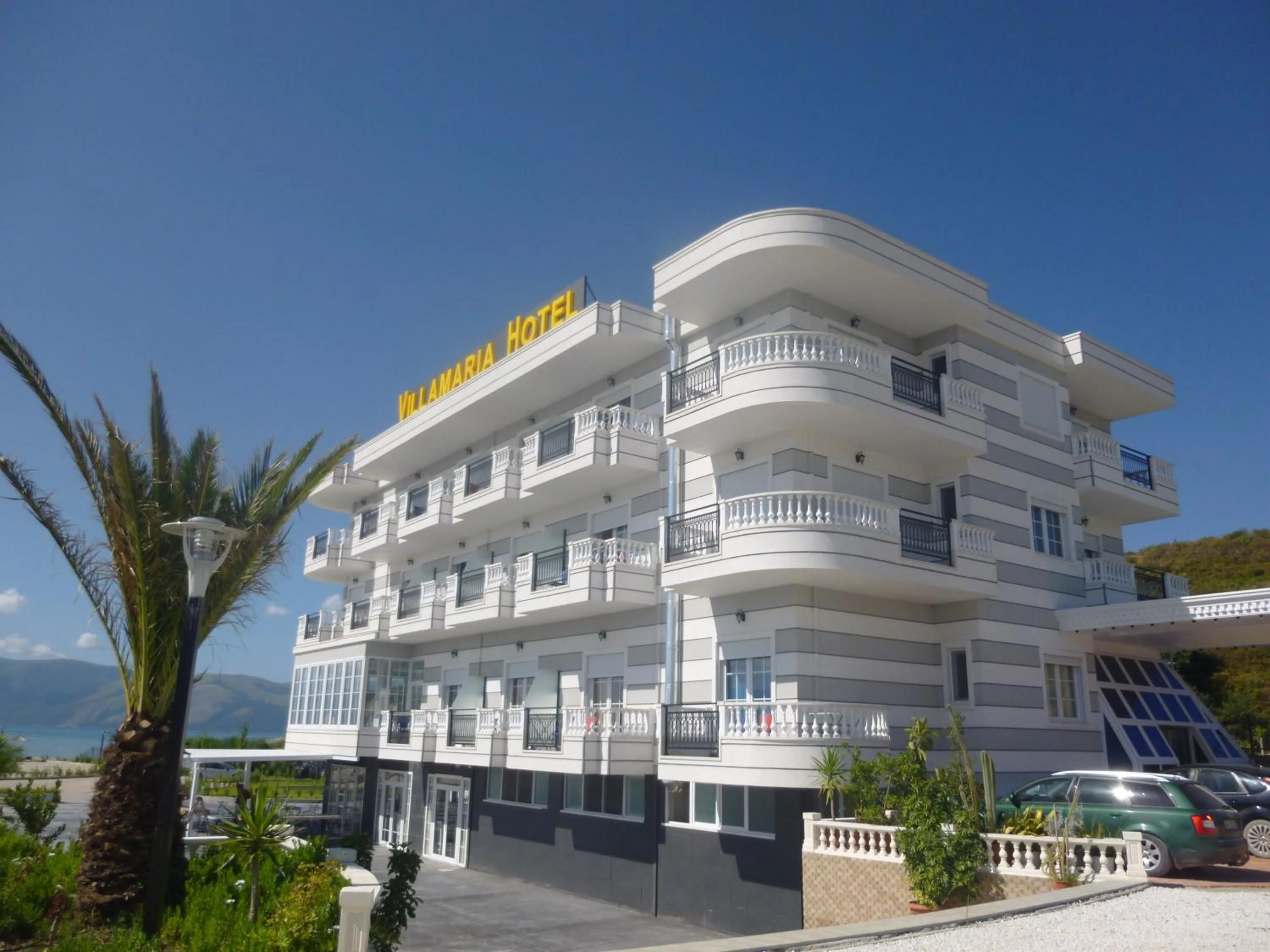Facade/entrance in Villamaria Hotel