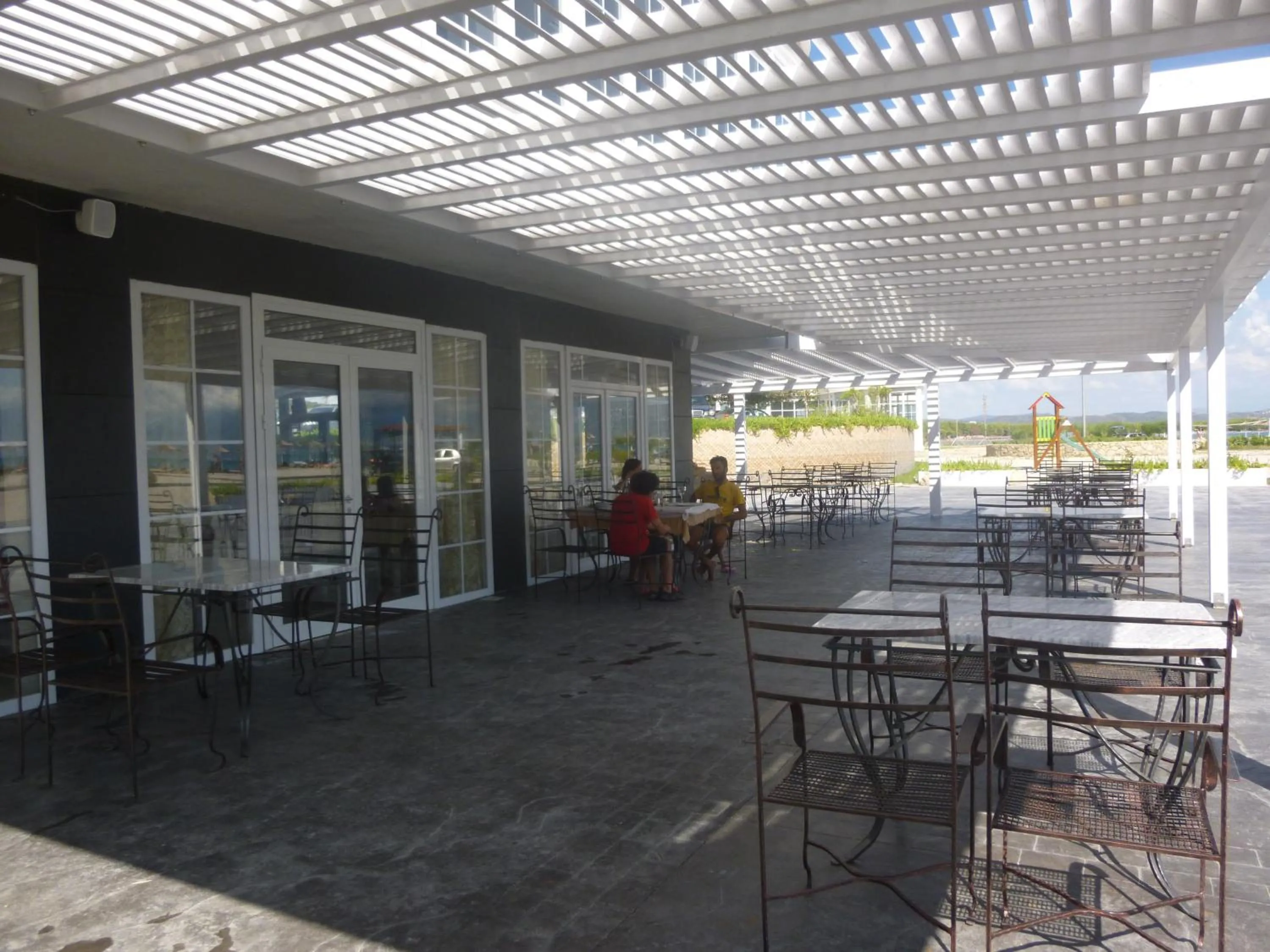 Restaurant/places to eat in Villamaria Hotel