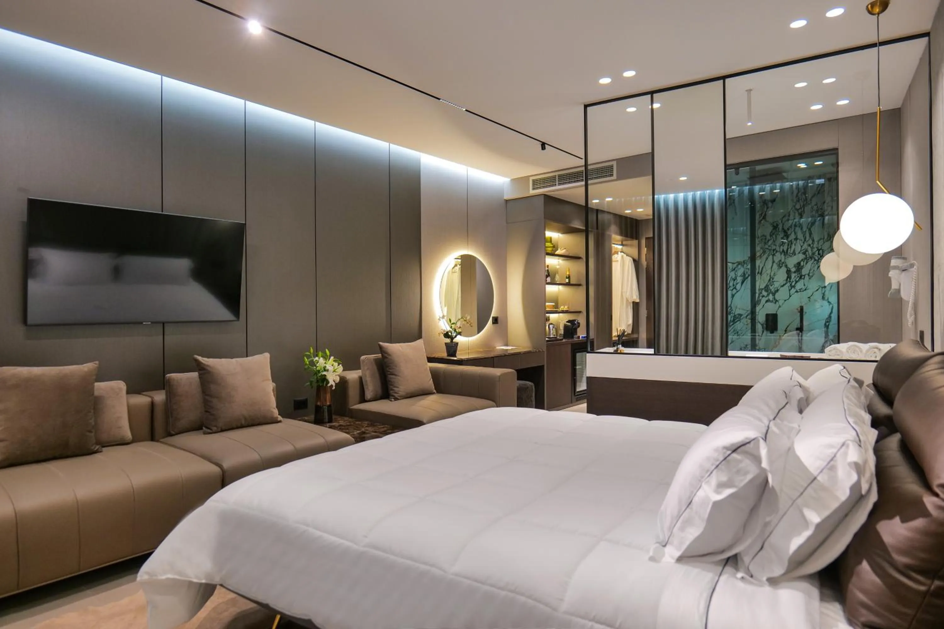 Bed in Hotel Miramare