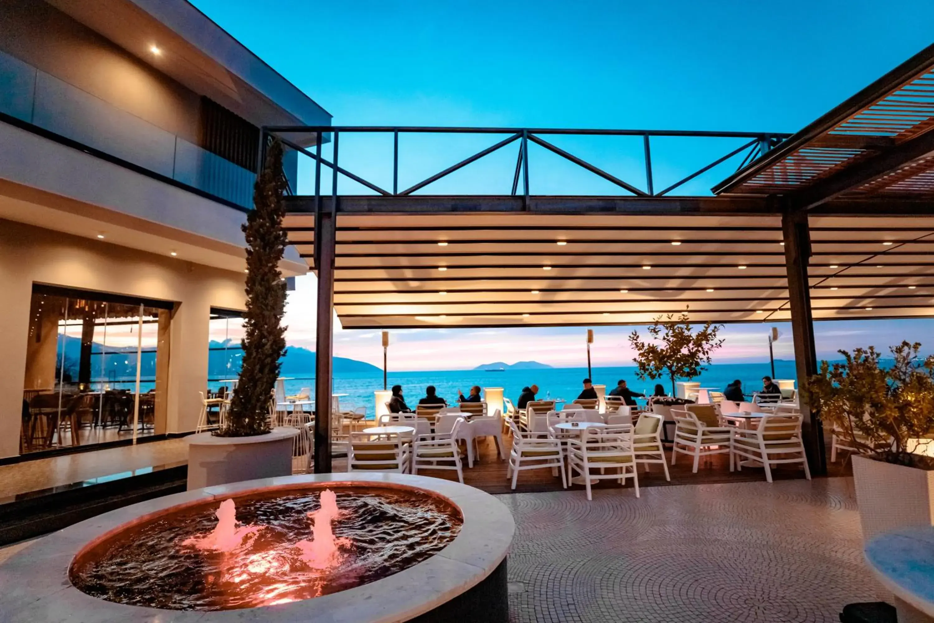 Restaurant/places to eat in Hotel Miramare Restaurant/places to eat in Hotel Miramare