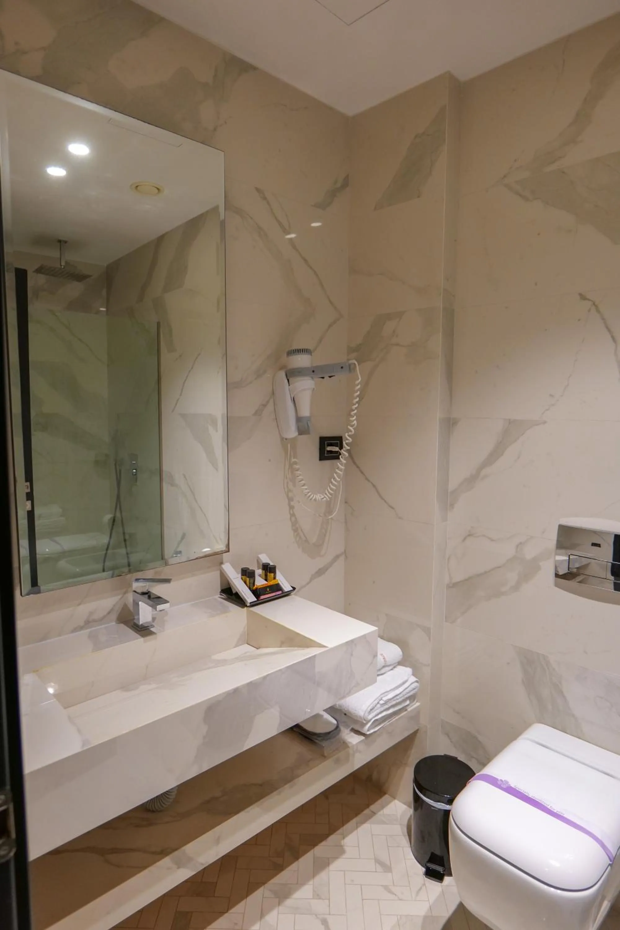 Bathroom in Hotel Miramare