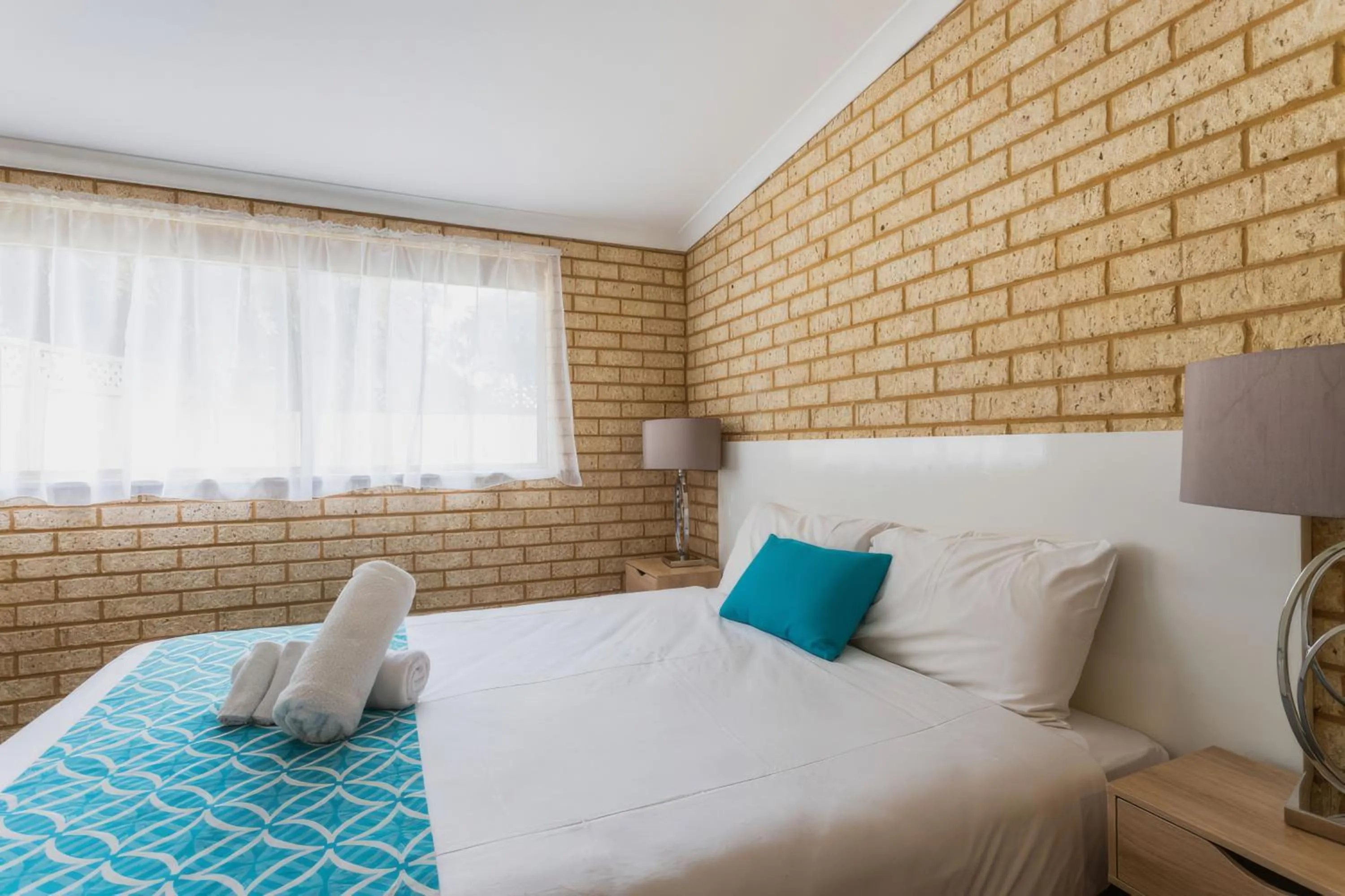 Bed in Busselton Villas and Glamping Village