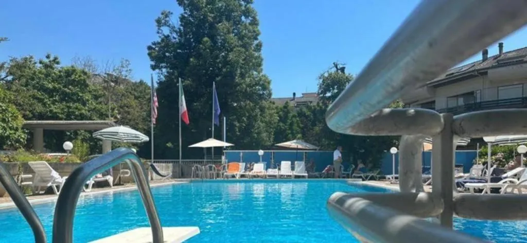 Pool view in Mondial Park Hotel