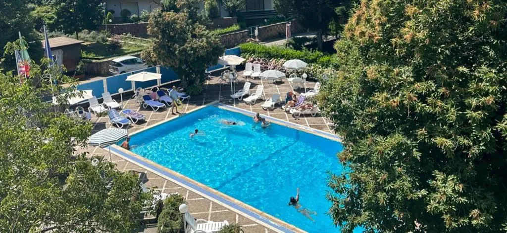 Pool view in Mondial Park Hotel
