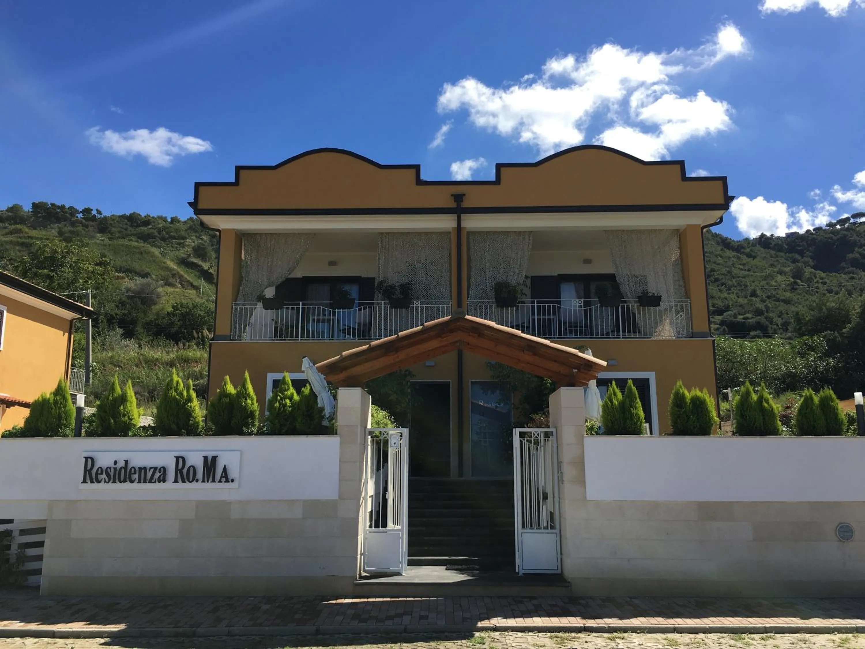 Facade/entrance in Residenza RoMa
