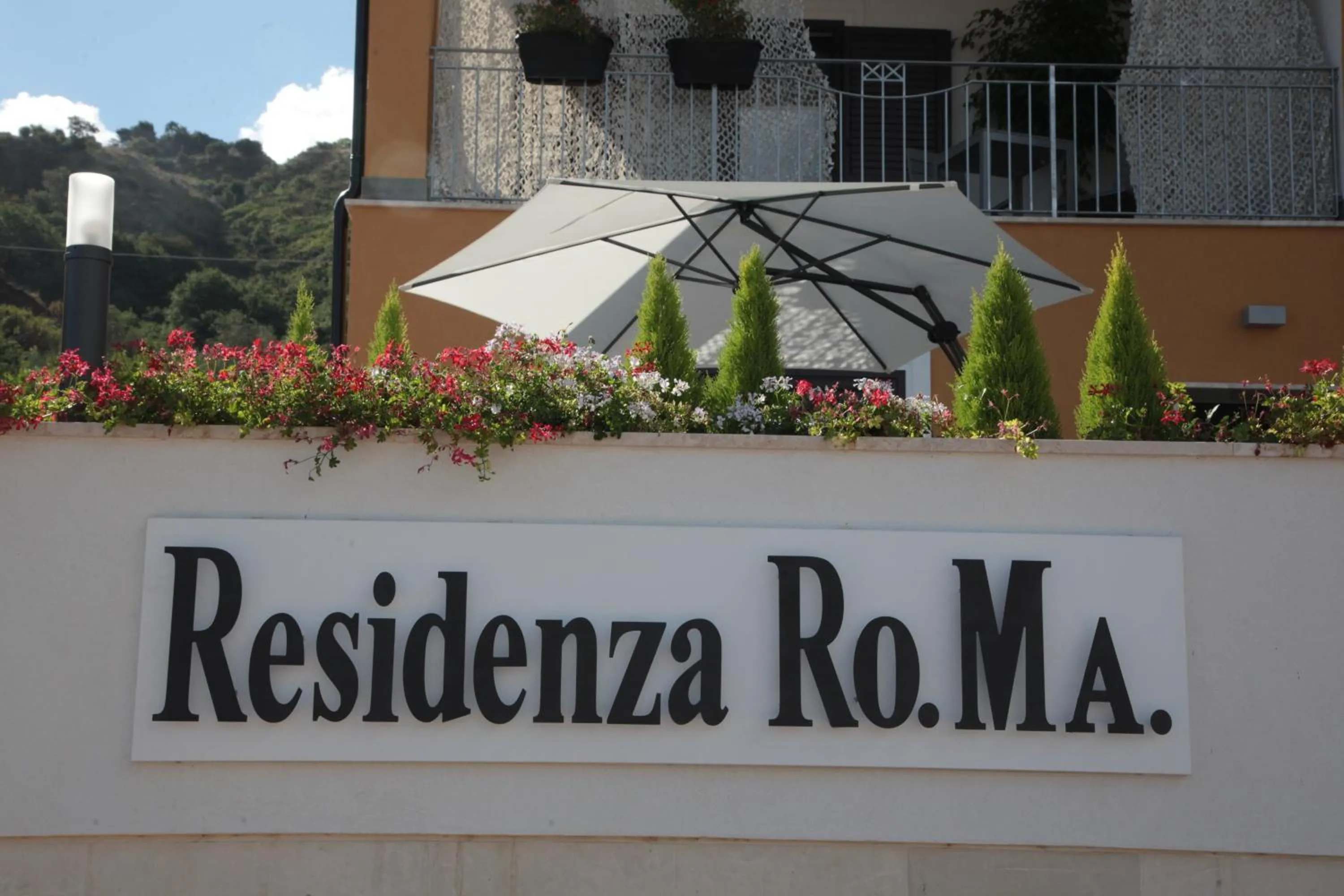 Property logo or sign in Residenza RoMa