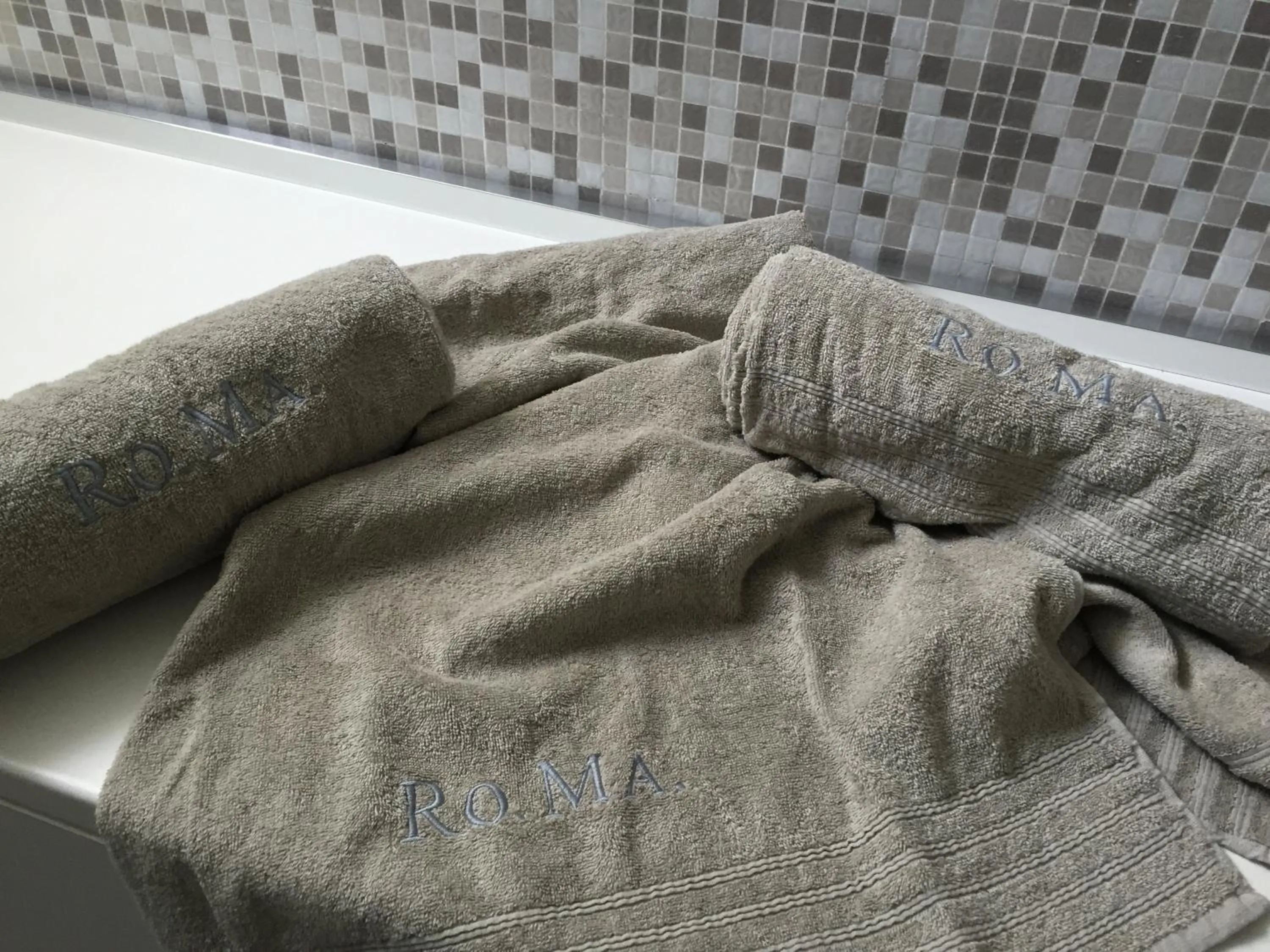 Bathroom, Bed in Residenza RoMa