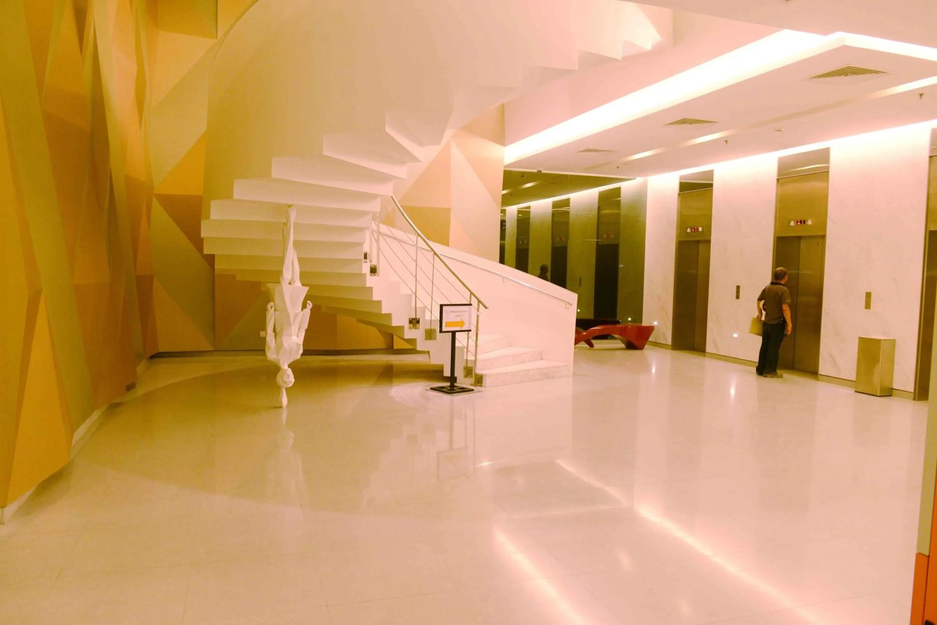 Lobby or reception in Summer Suites Studios