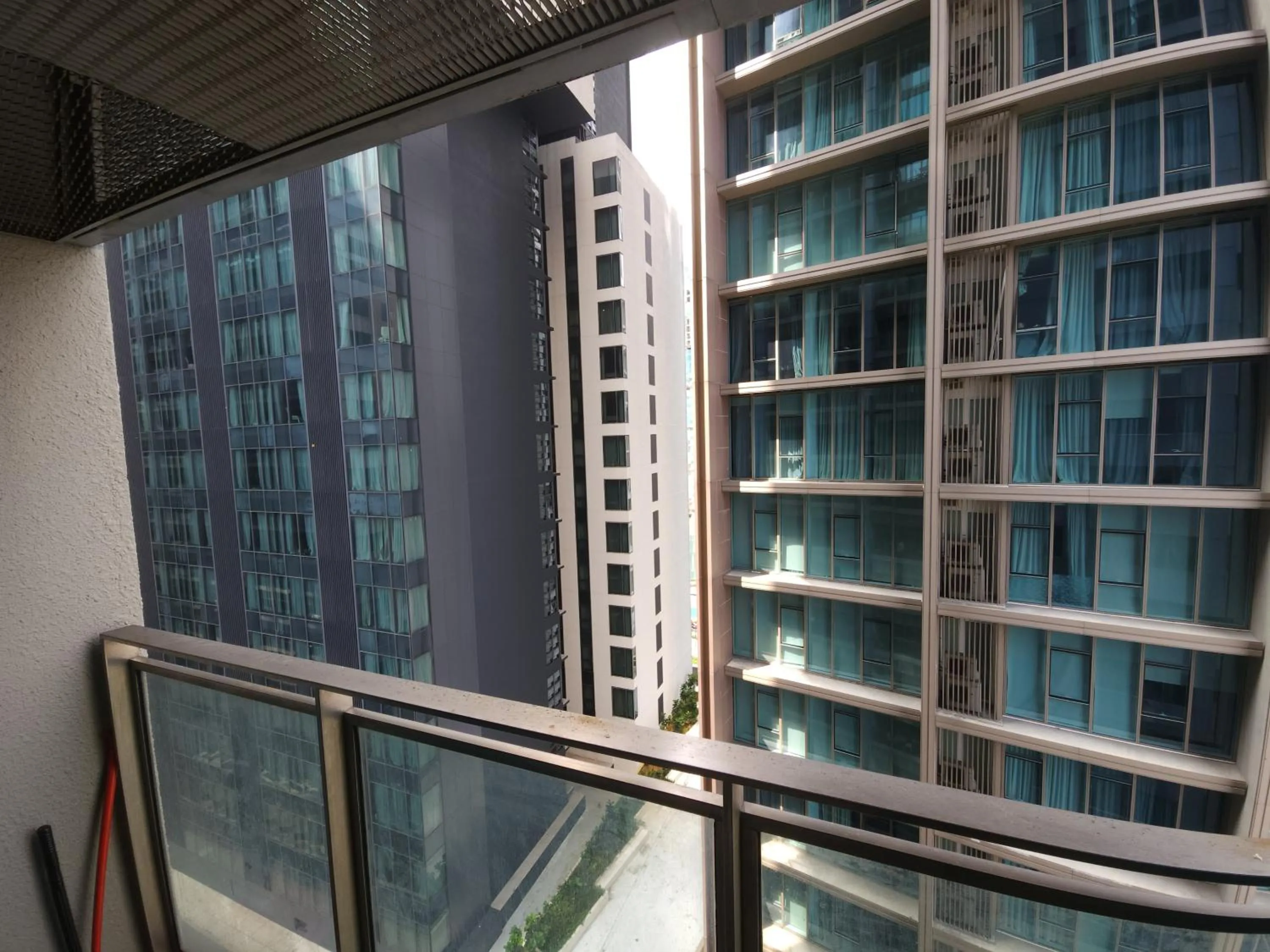 Summer Suites Studios