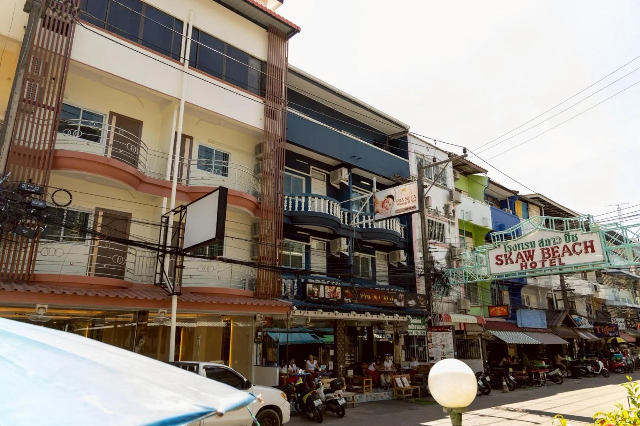 Property building in Sea Inn Pattaya