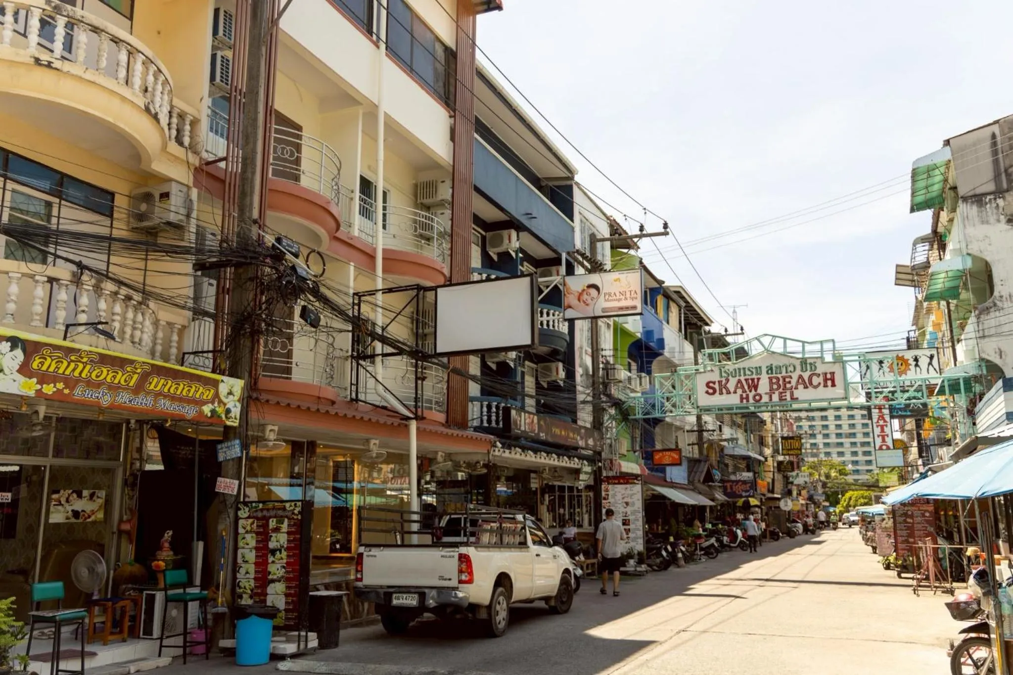 Neighbourhood in Sea Inn Pattaya
