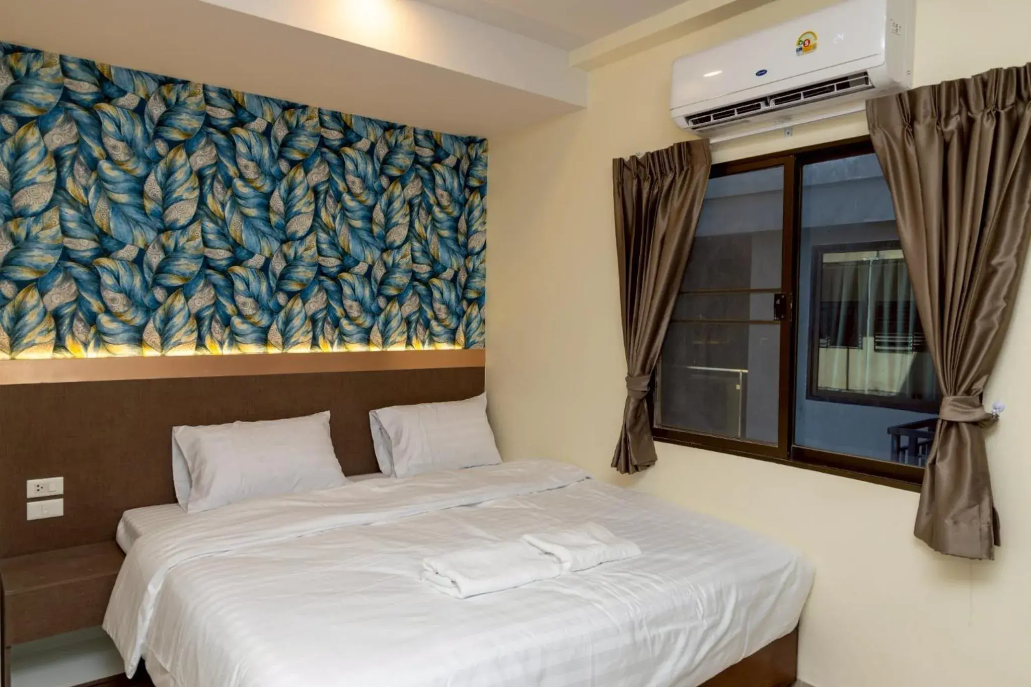 Family Double Room in Sea Inn Pattaya Family Double Room in Sea Inn Pattaya