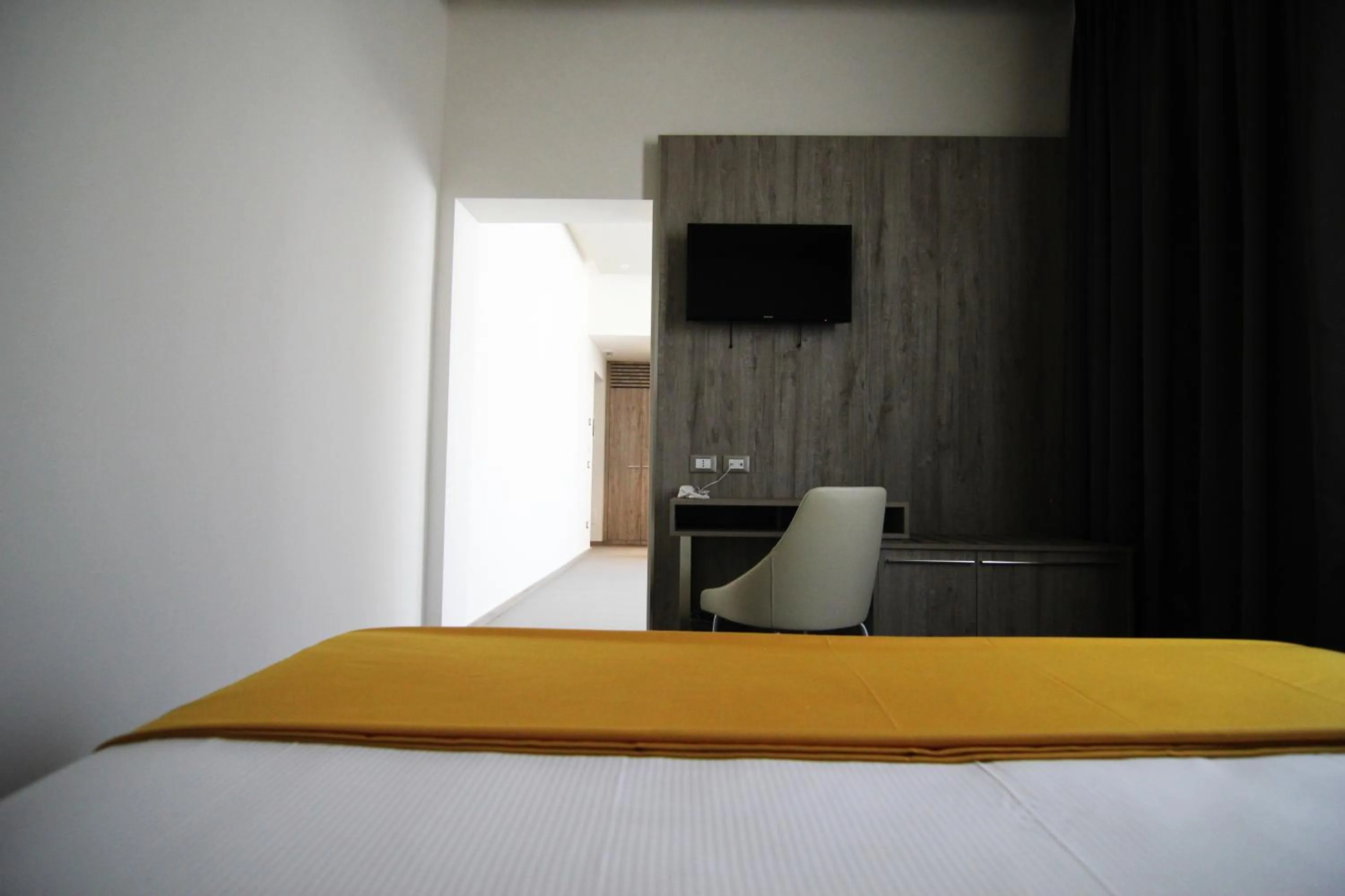 Bed in Sole Hotel Verona