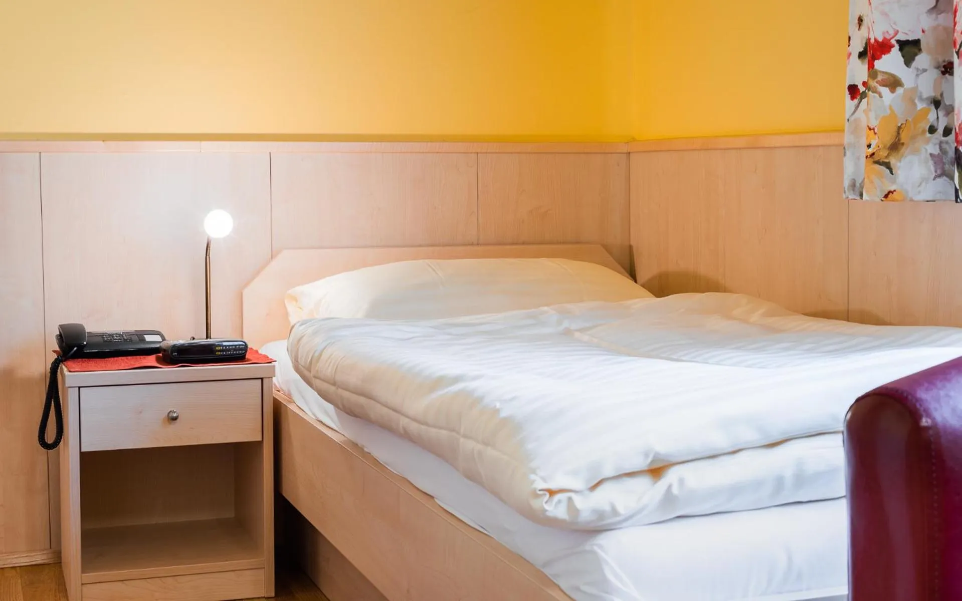 Bed in Hotel garni Steinfeld