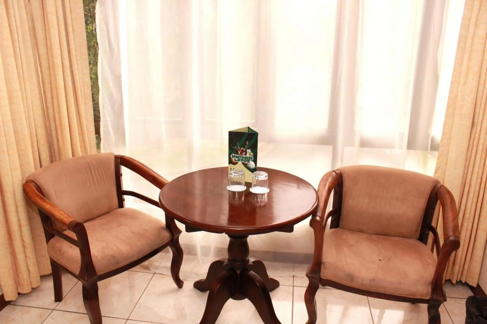 Seating area in Sportsmens Lodge - Gentlemen's Club