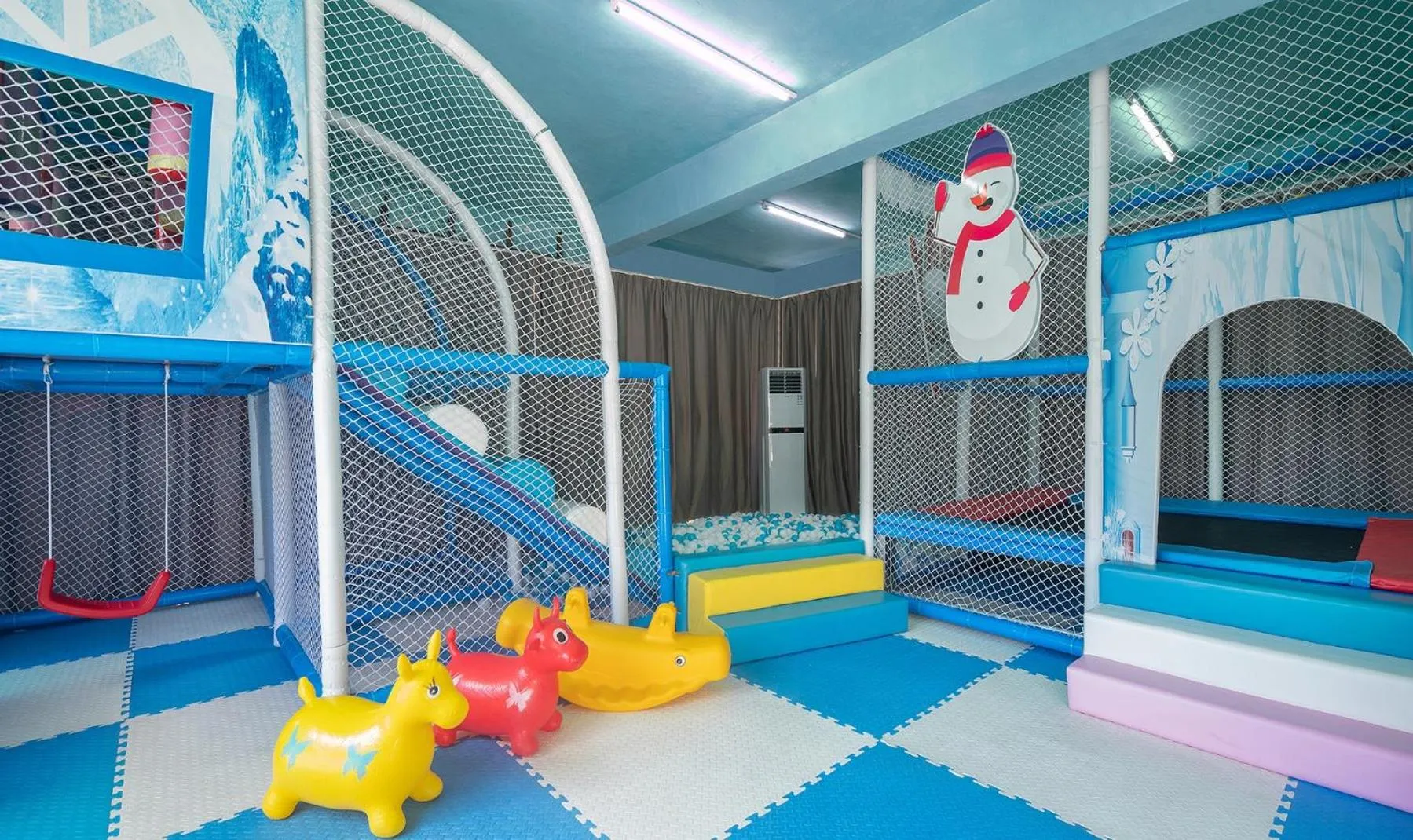 Children play ground in Sanya South China Hotel