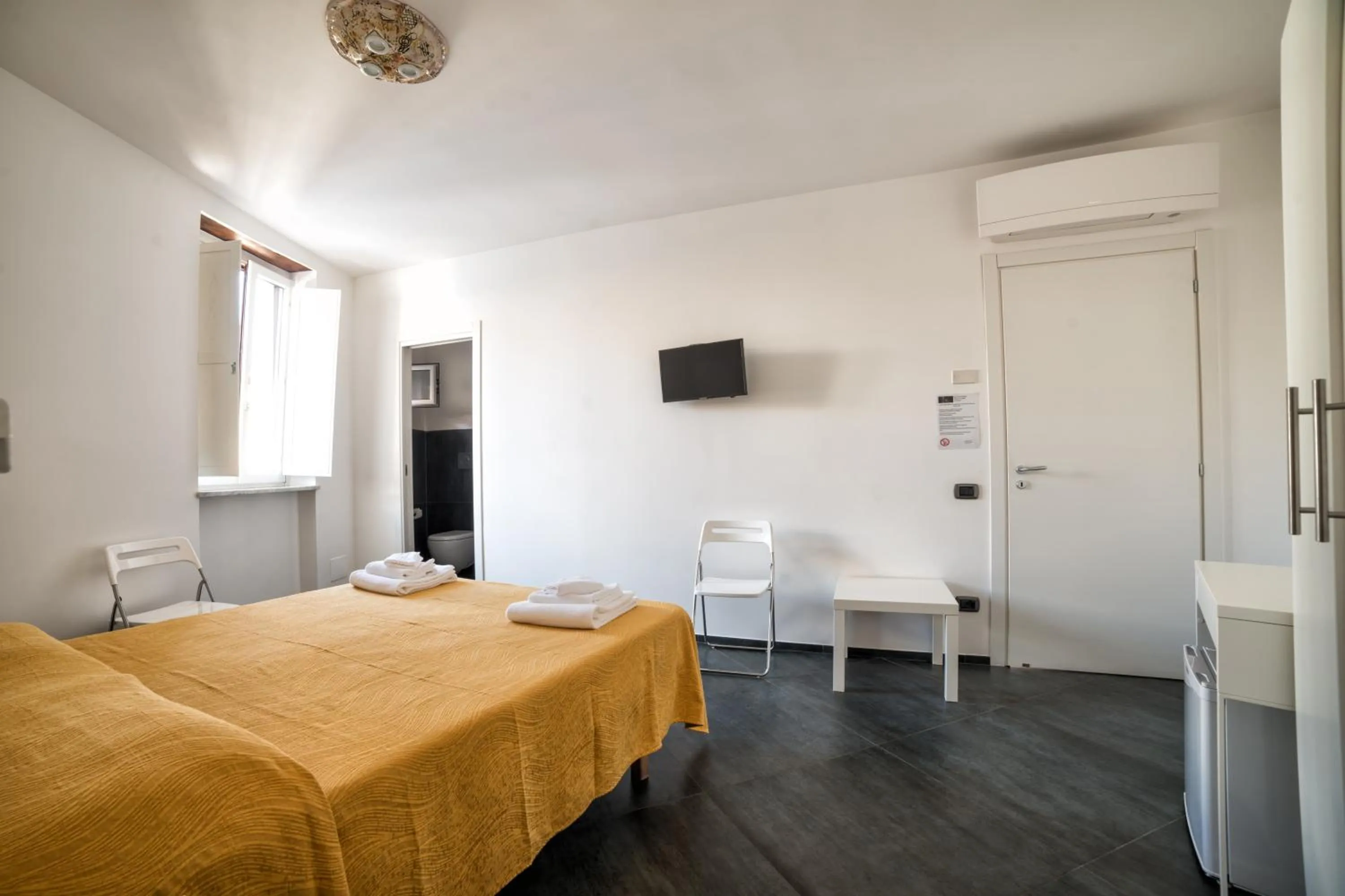 Bedroom, Bed in B&B La Chiave