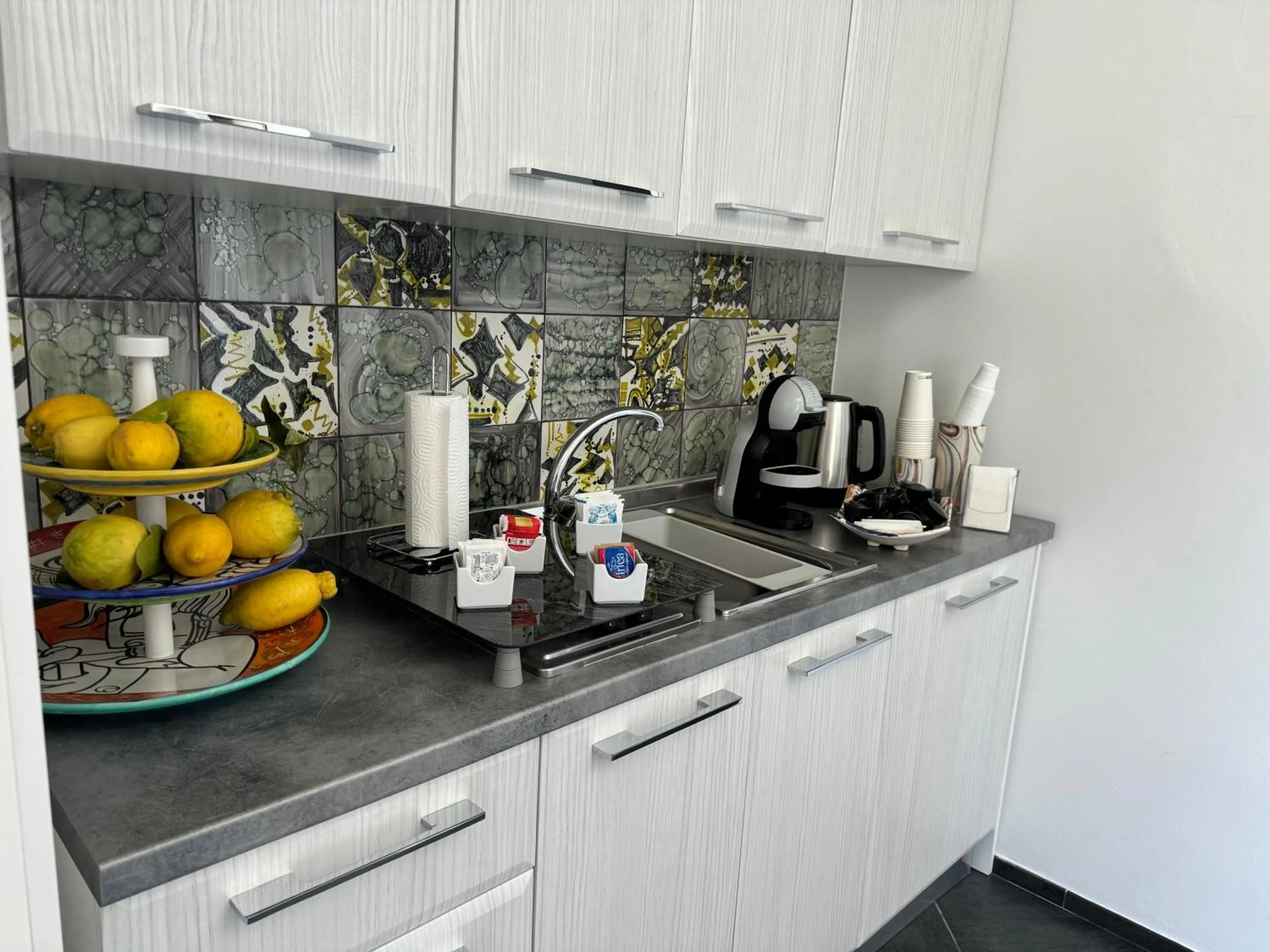 Coffee/tea facilities in B&B La Chiave