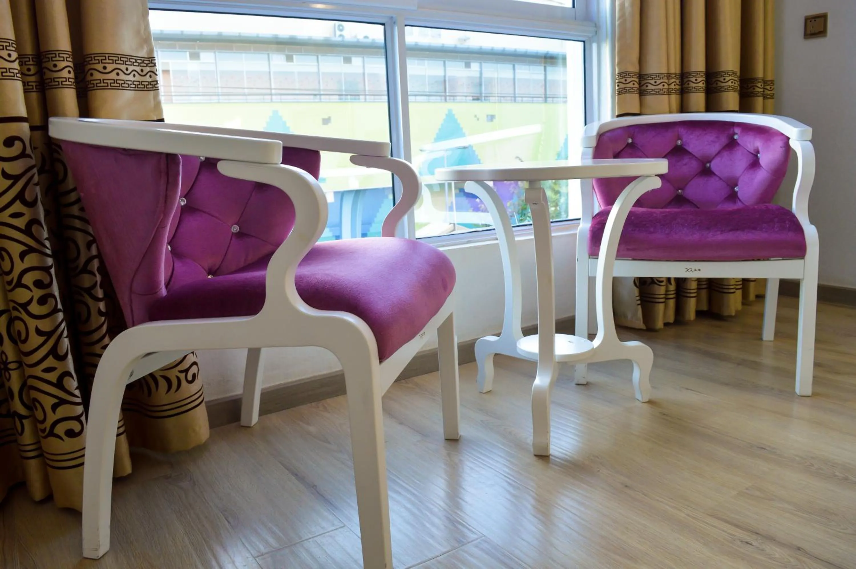 Seating area in Wuduria Hotel