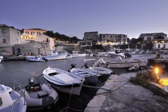 Neighbourhood in Hotel-Restaurant Le Vieux Moulin
