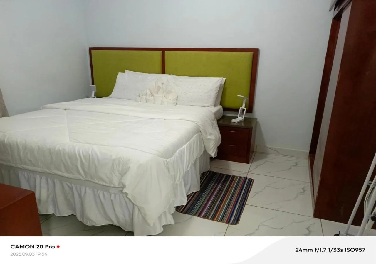 Photo of the whole room in Raneziah Guesthouse