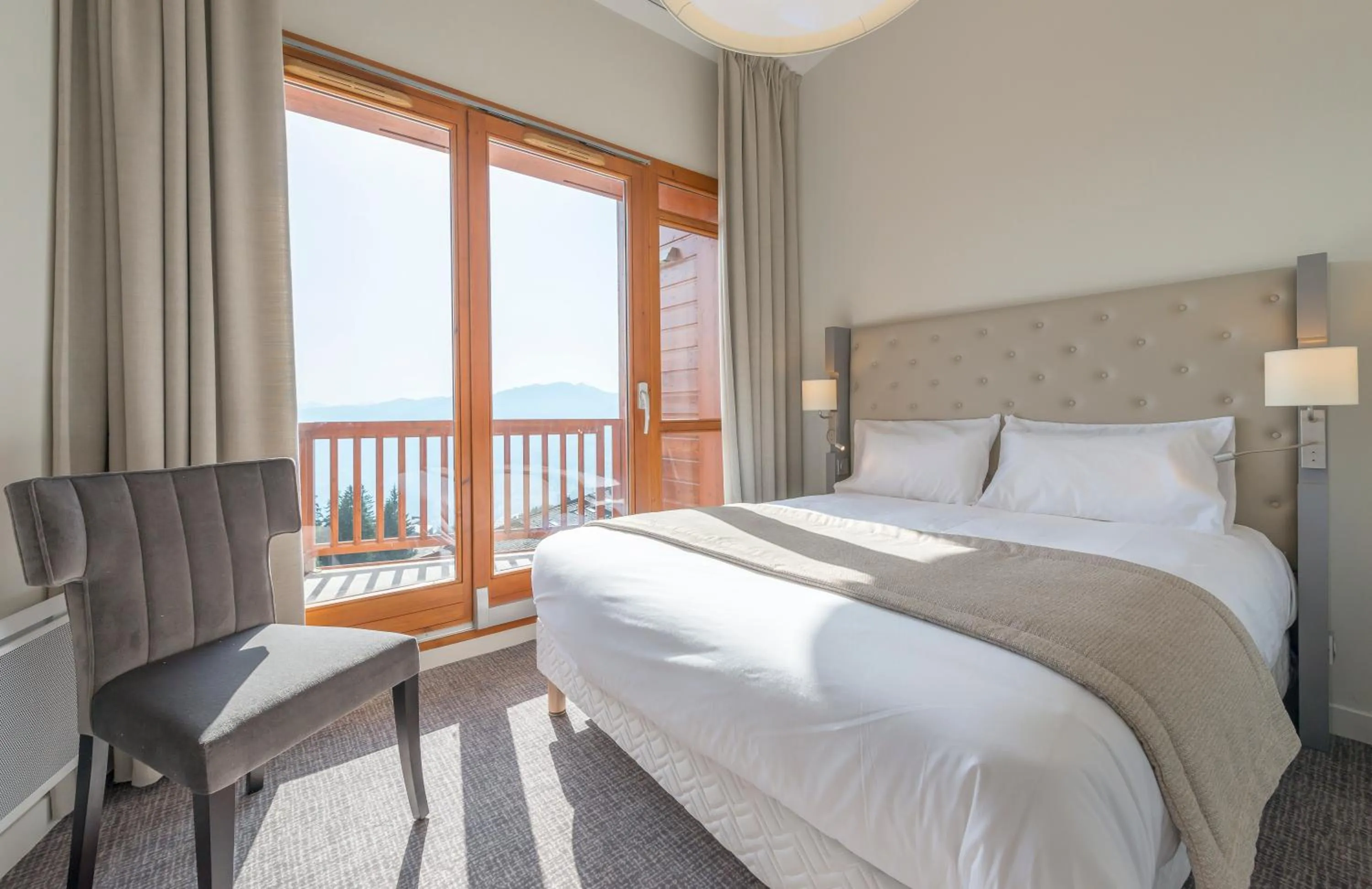 Bedroom, Bed in Hôtel Eden by Odalys