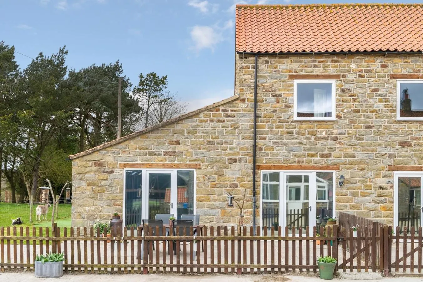 The Grainary Cottages