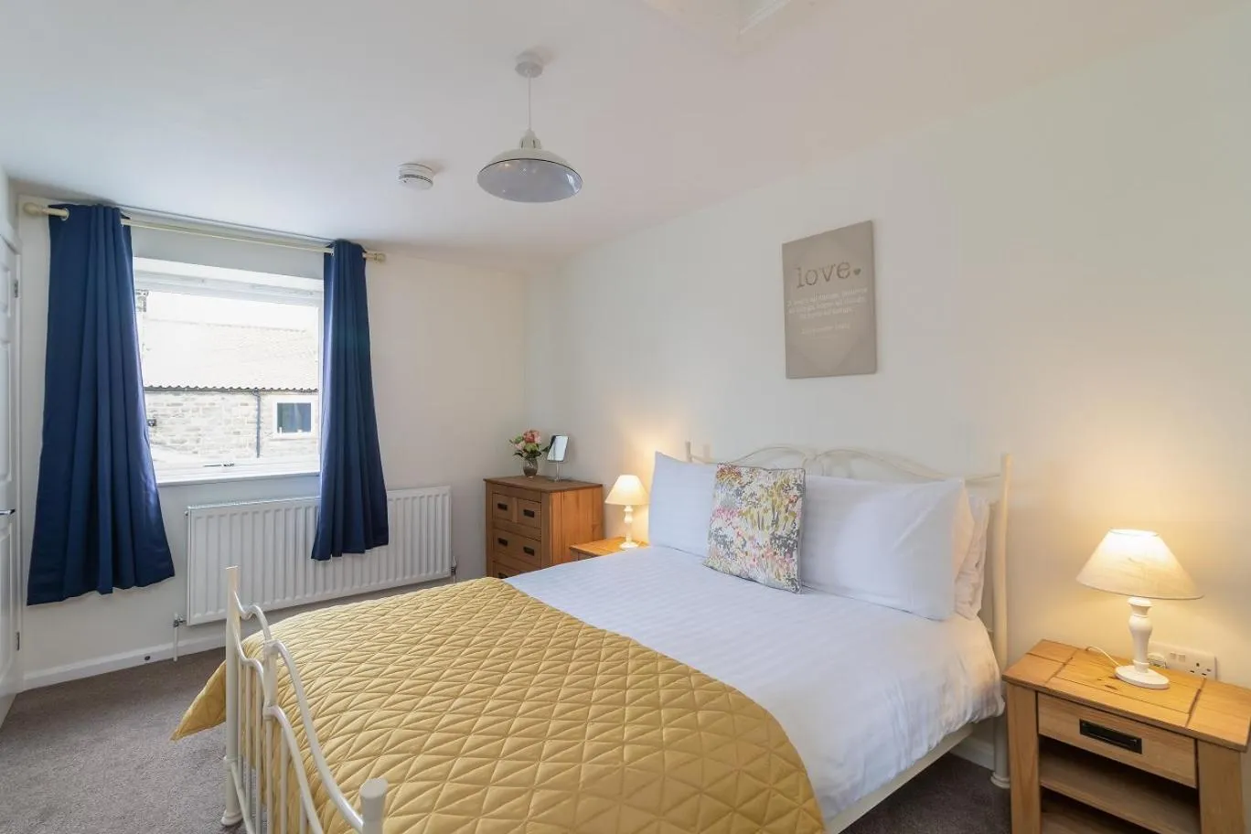 Bed in The Grainary Cottages