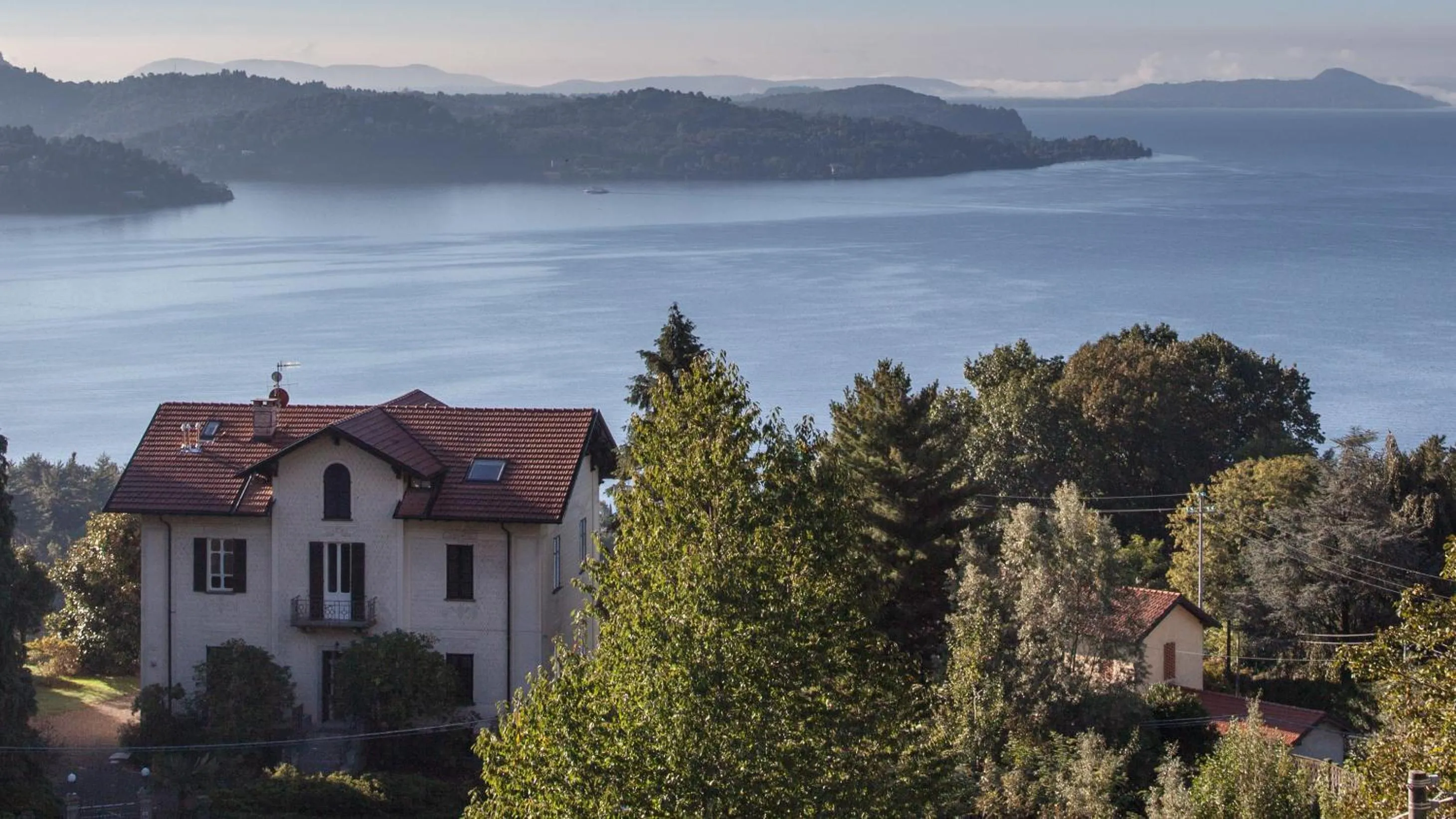 Property building in Venegoni Maison De Charme