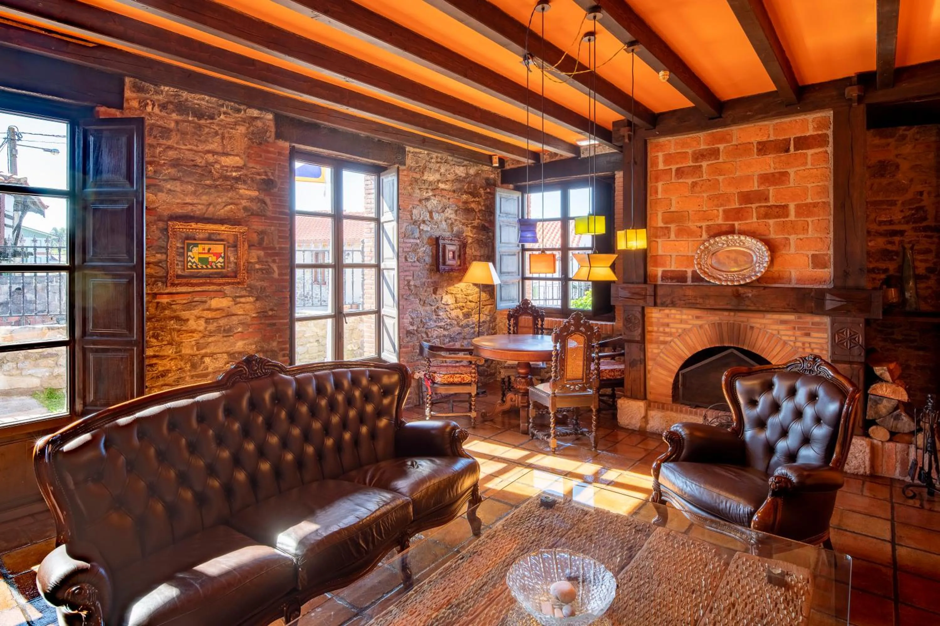 Communal lounge/ TV room in Globales Playa de Las Llanas