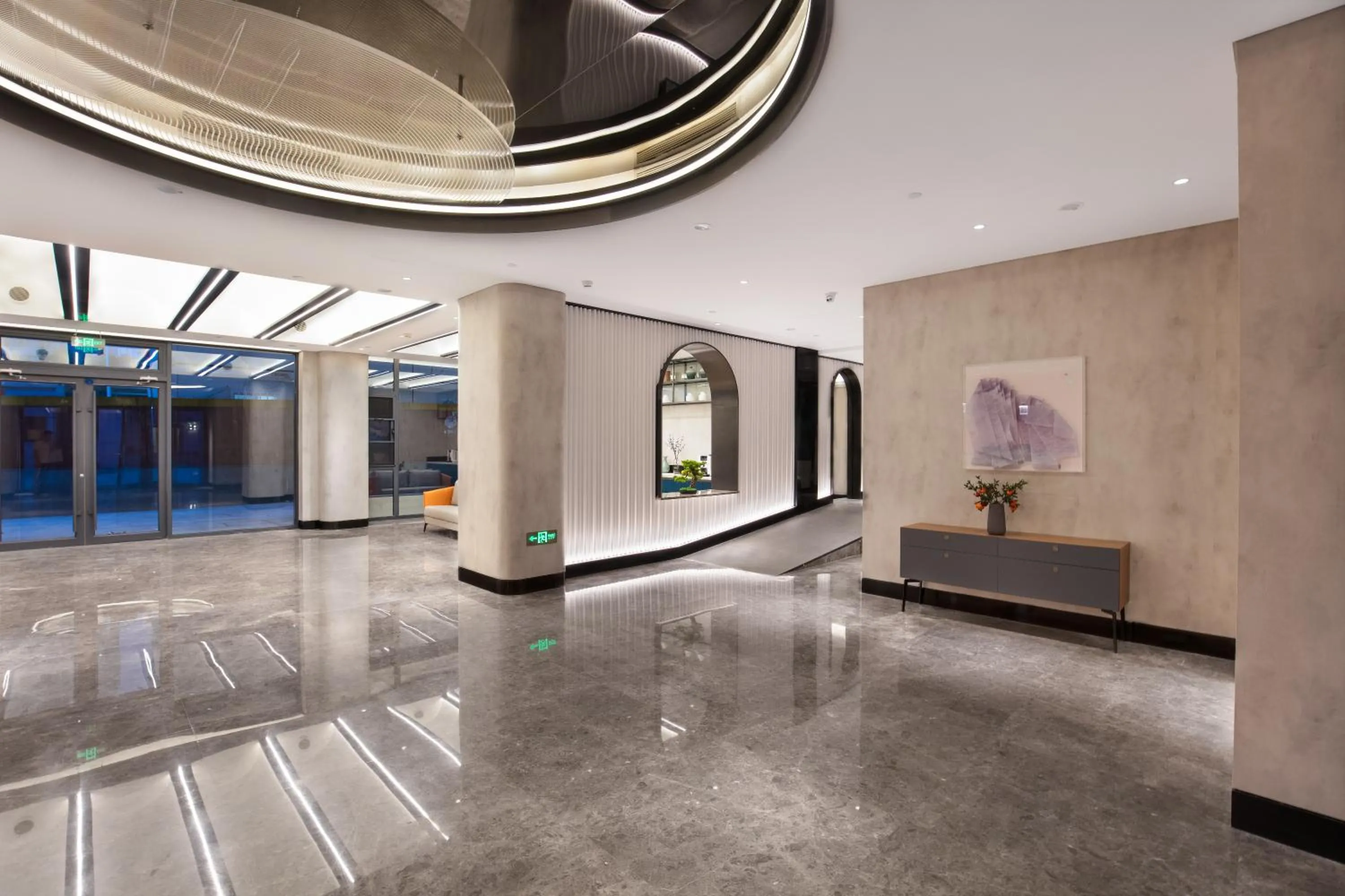 Lobby or reception in Orange Beijing Yansha Landmark Hotel