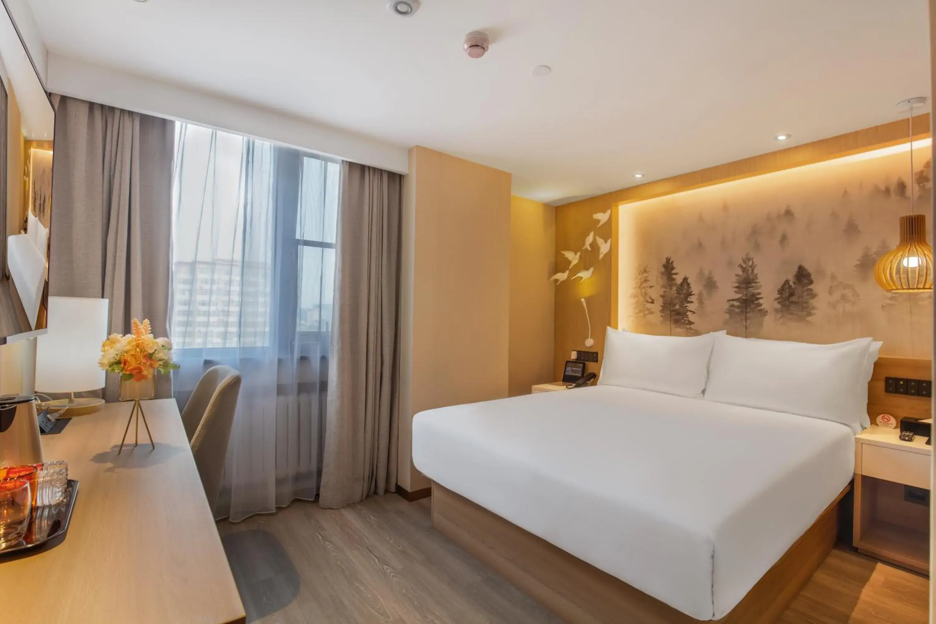 Bed in Orange Beijing Yansha Landmark Hotel Bed in Orange Beijing Yansha Landmark Hotel