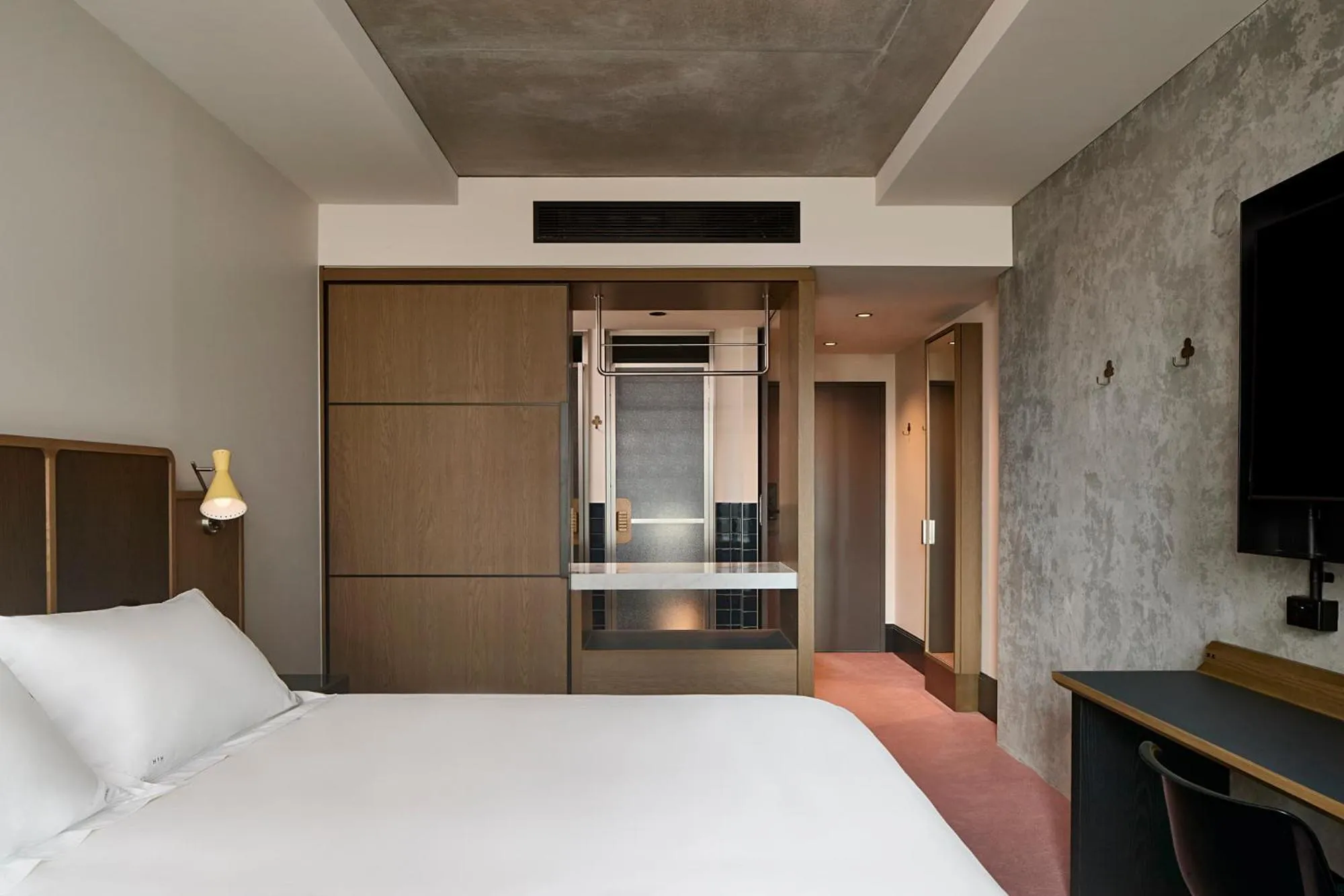 Bed in Hannah St Hotel Melbourne