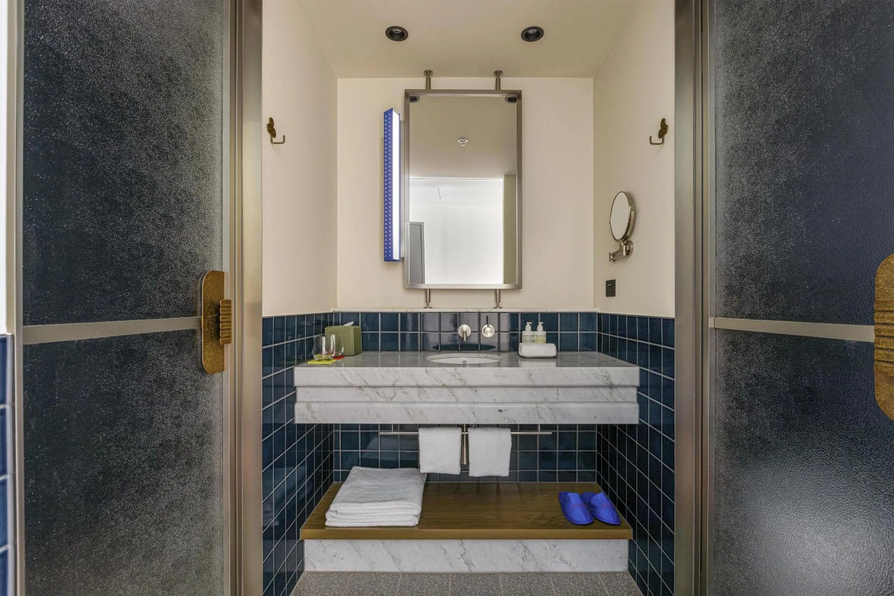 Bathroom in Hannah St Hotel Melbourne