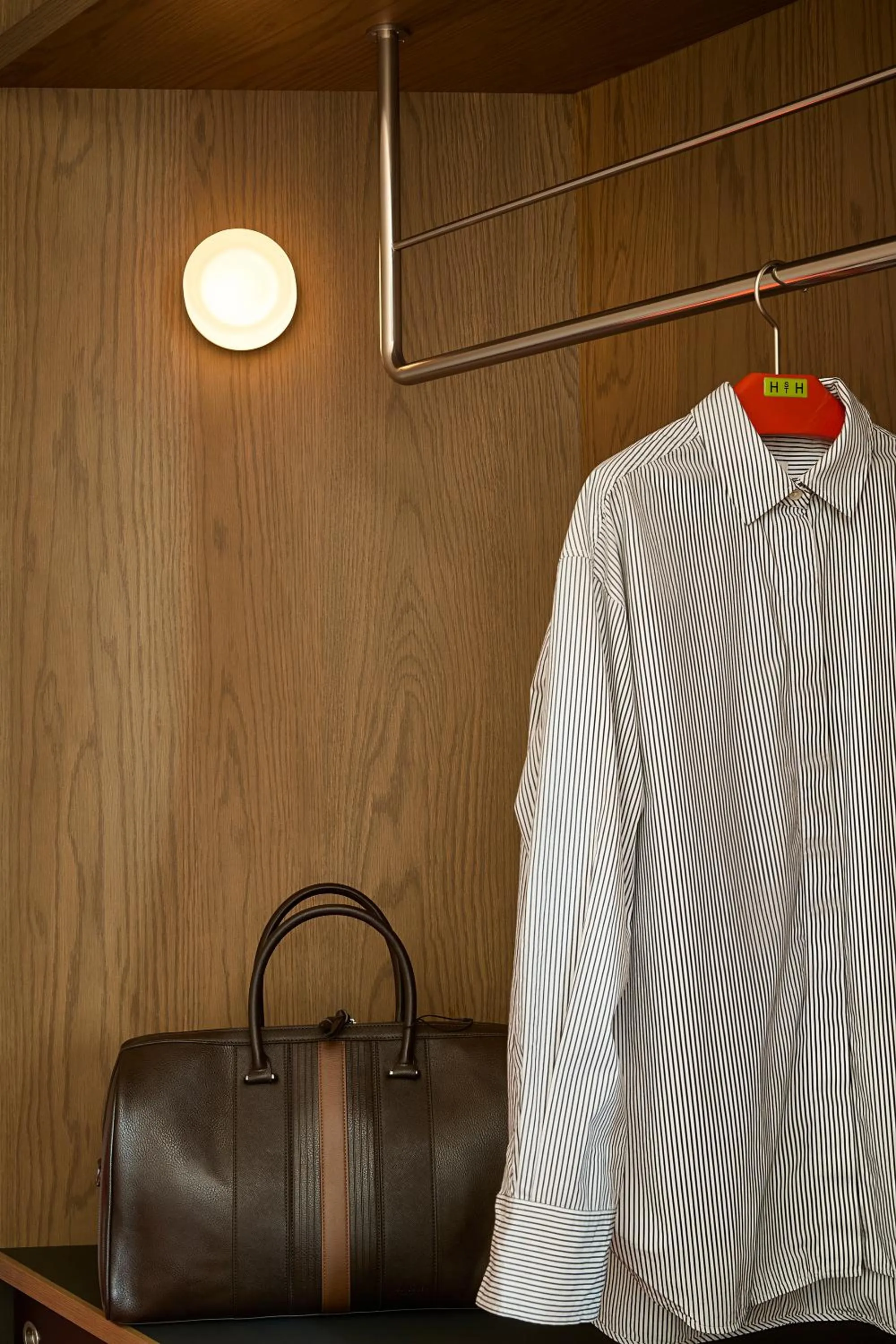 wardrobe in Hannah St Hotel Melbourne