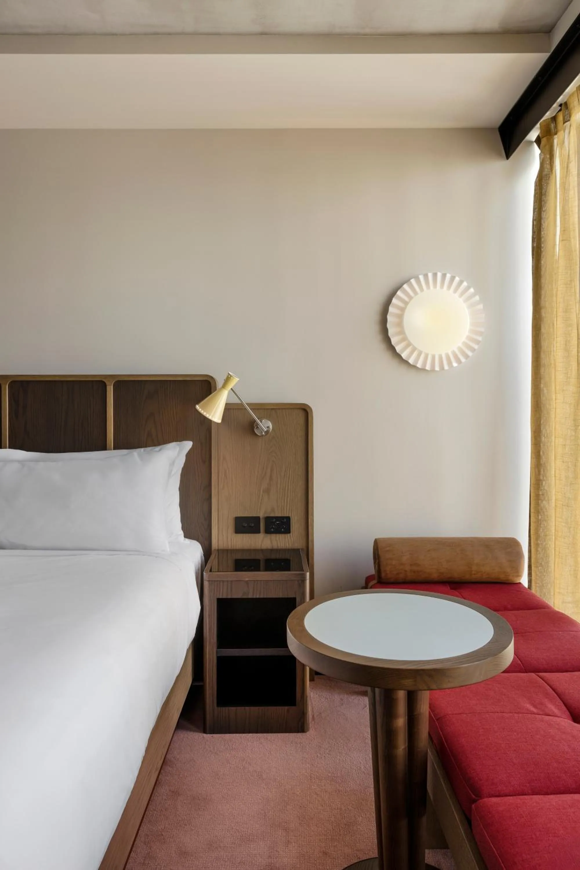 Bed in Hannah St Hotel Melbourne