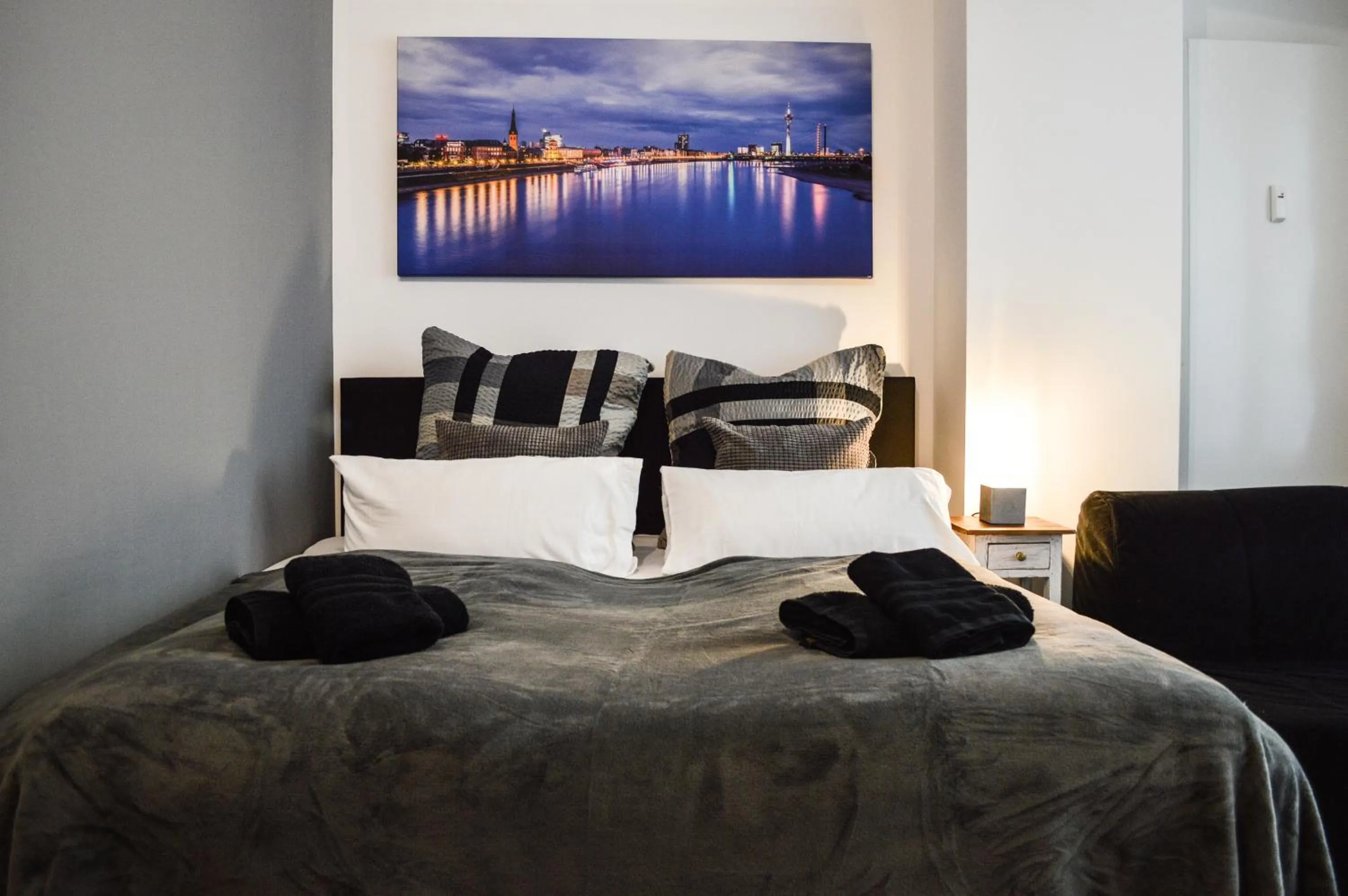 Bedroom, Bed in Centerapartments Tonhallenstraße