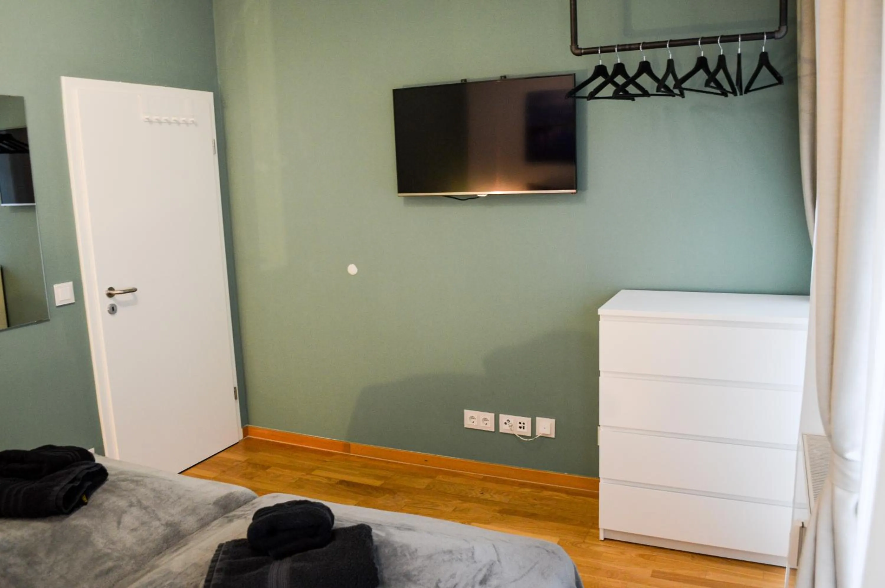 TV and multimedia in Centerapartments Tonhallenstraße