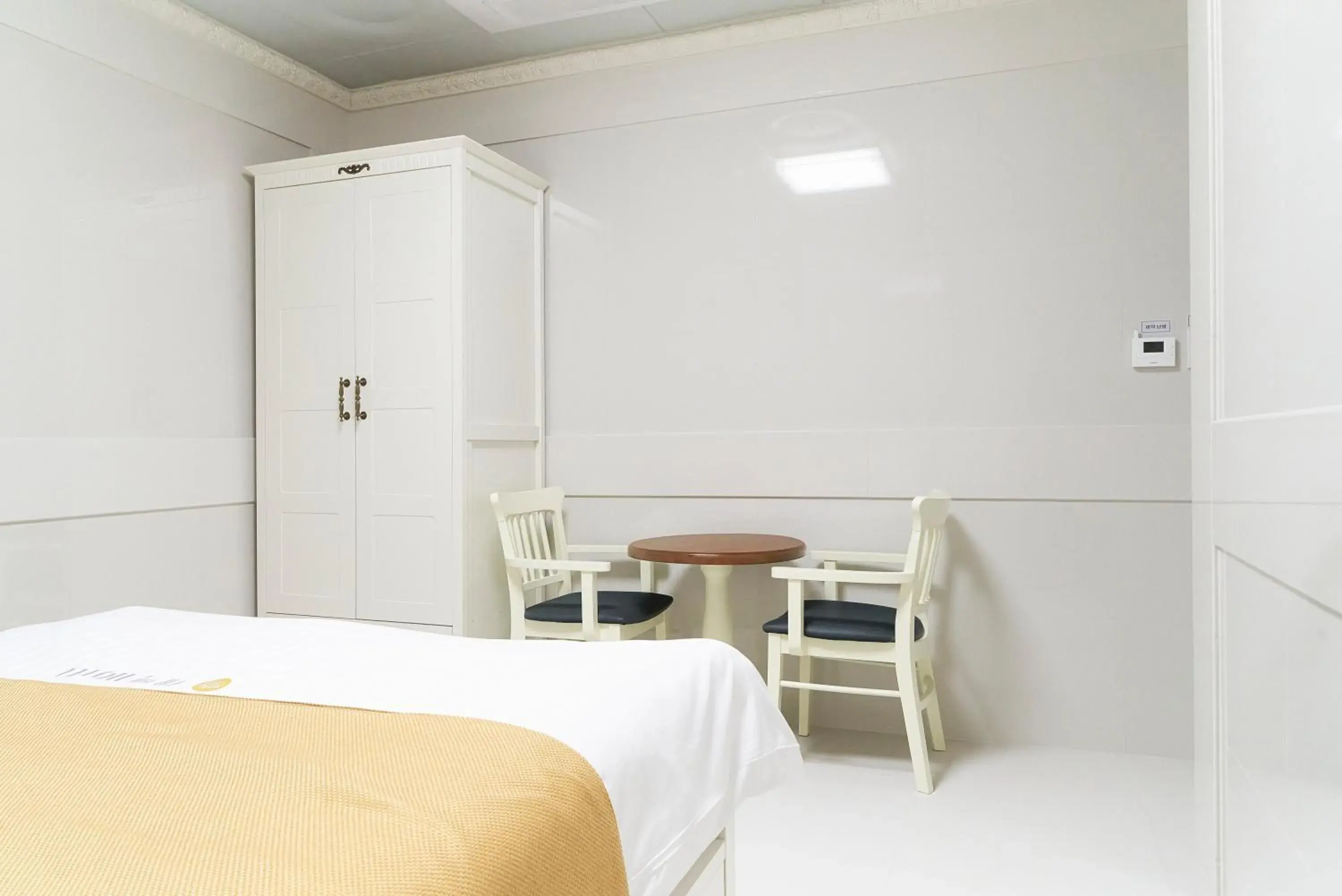 Bed in Taebaek Hotel Bed in Taebaek Hotel