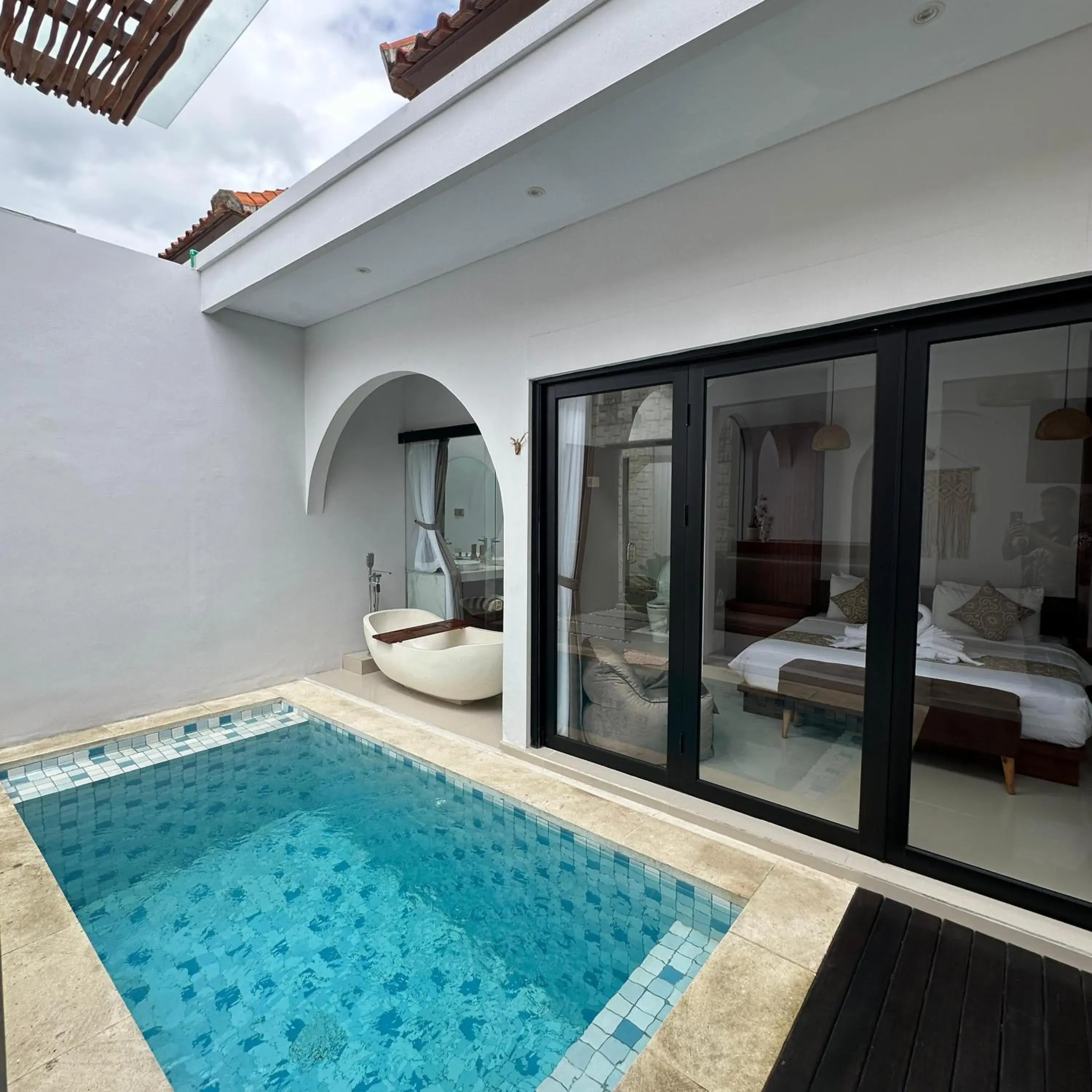 Maithala Villa & Living Maithala Villa & Living