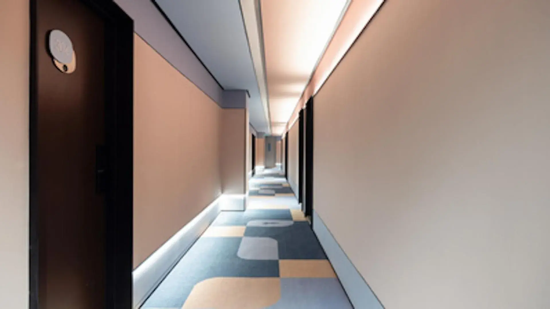 Property building in Hanting Hotel Beijing Wanfeng Road Qilizhuang Subway Station Property building in Hanting Hotel Beijing Wanfeng Road Qilizhuang Subway Station