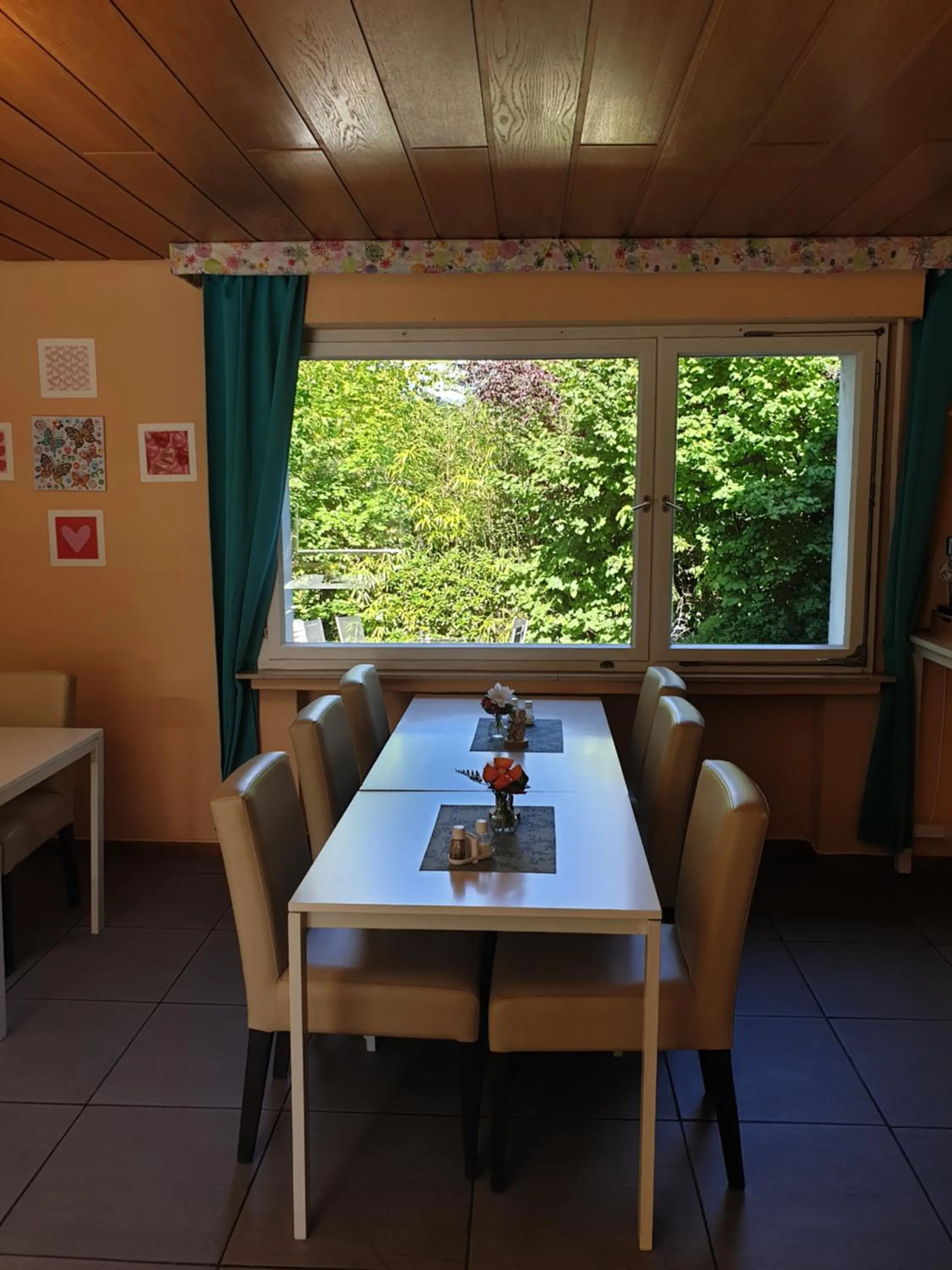 Breakfast in Famile Hotel Kameleon