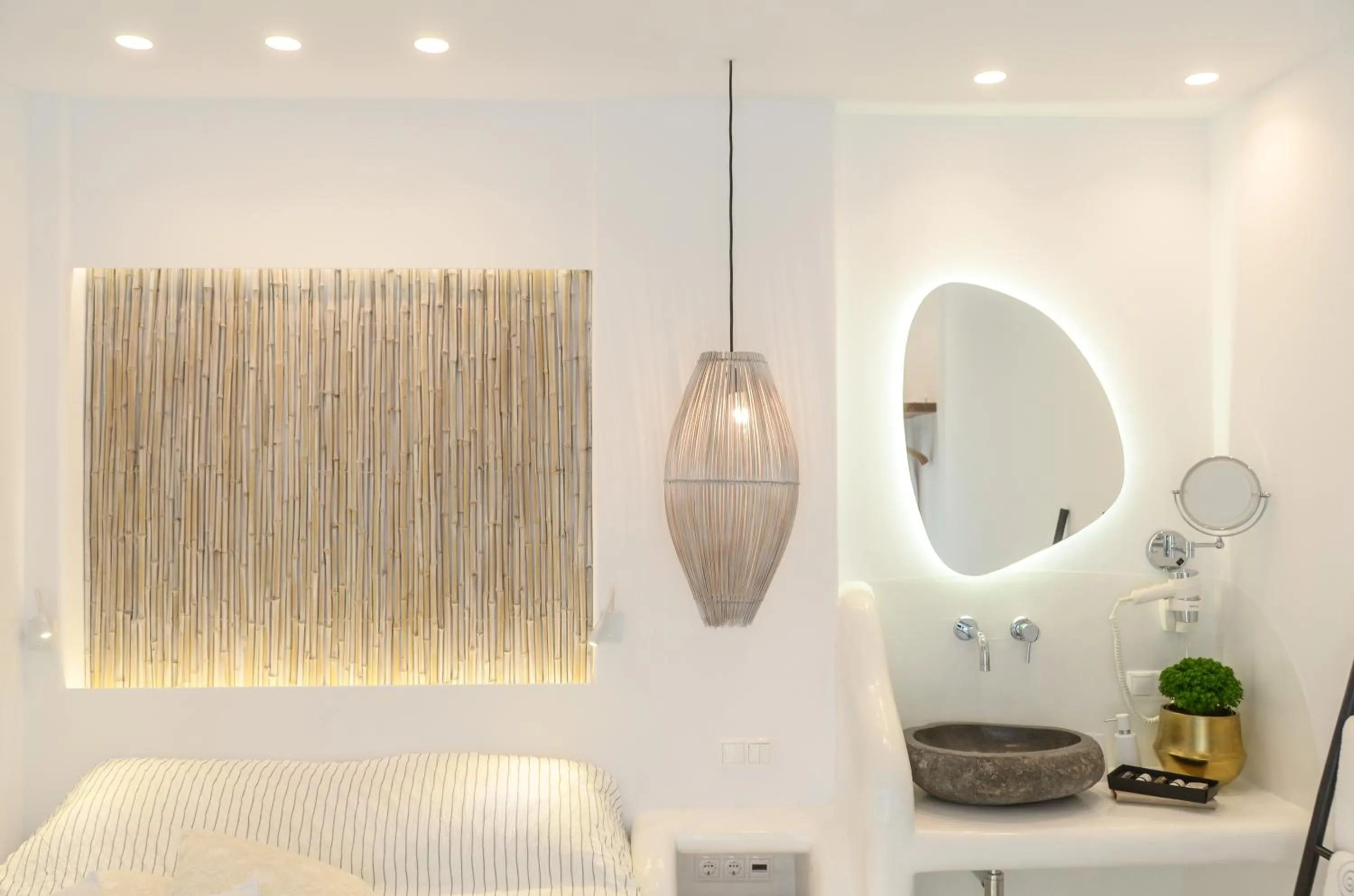 Bed in Naxos Euphoria Suites