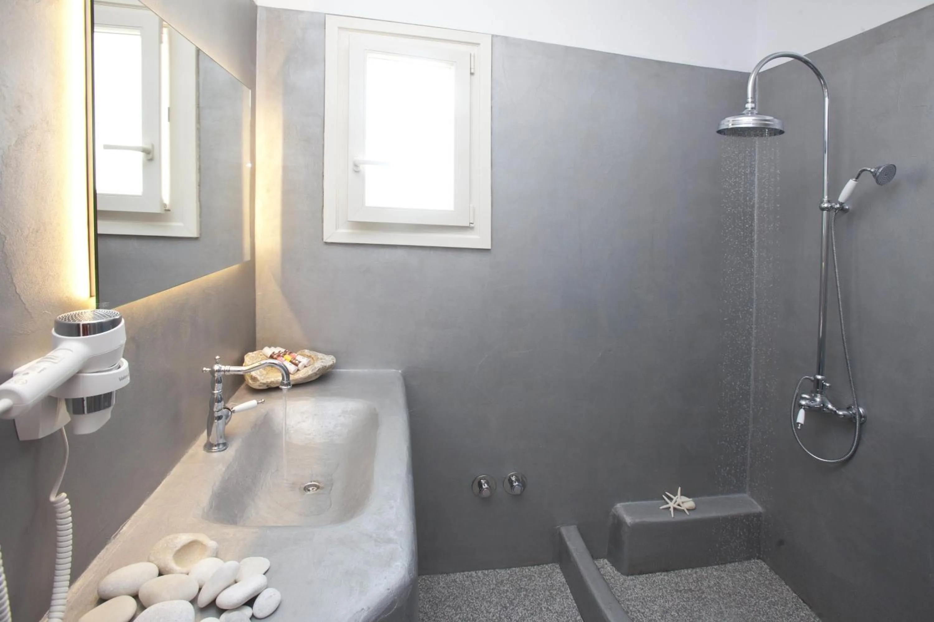 Bathroom in Naxos Euphoria Suites