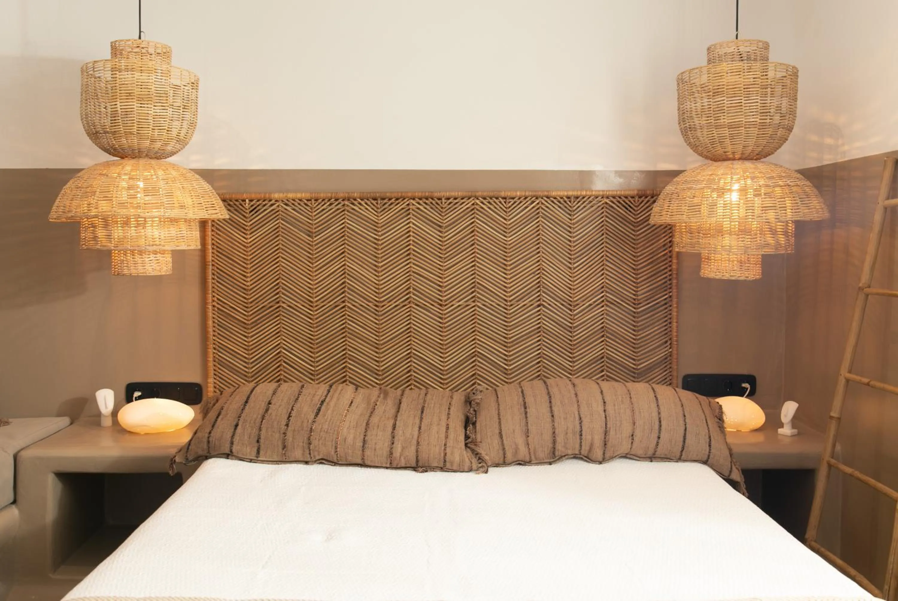 Bed in Naxos Euphoria Suites