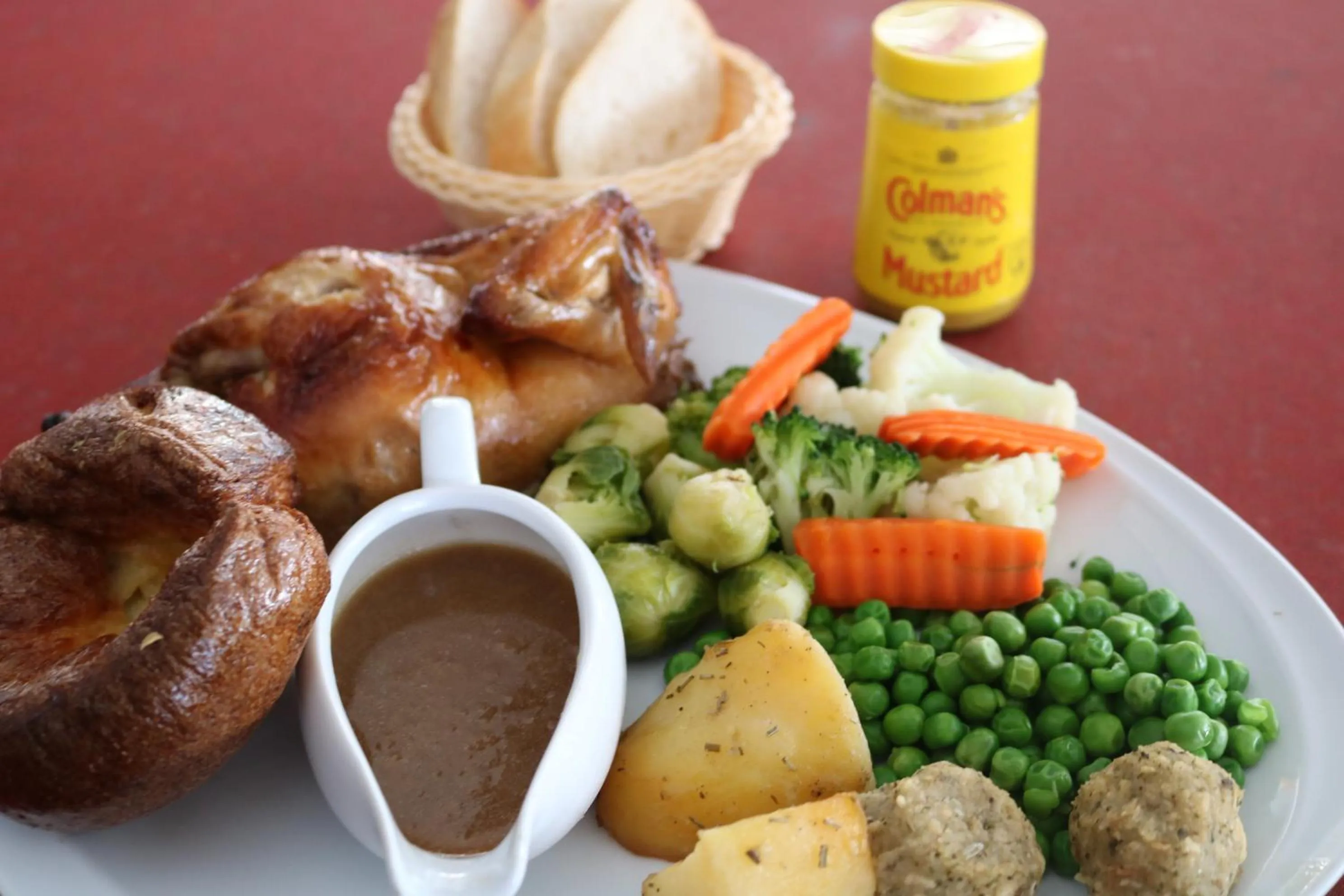 Hideaway Guest House And Bar