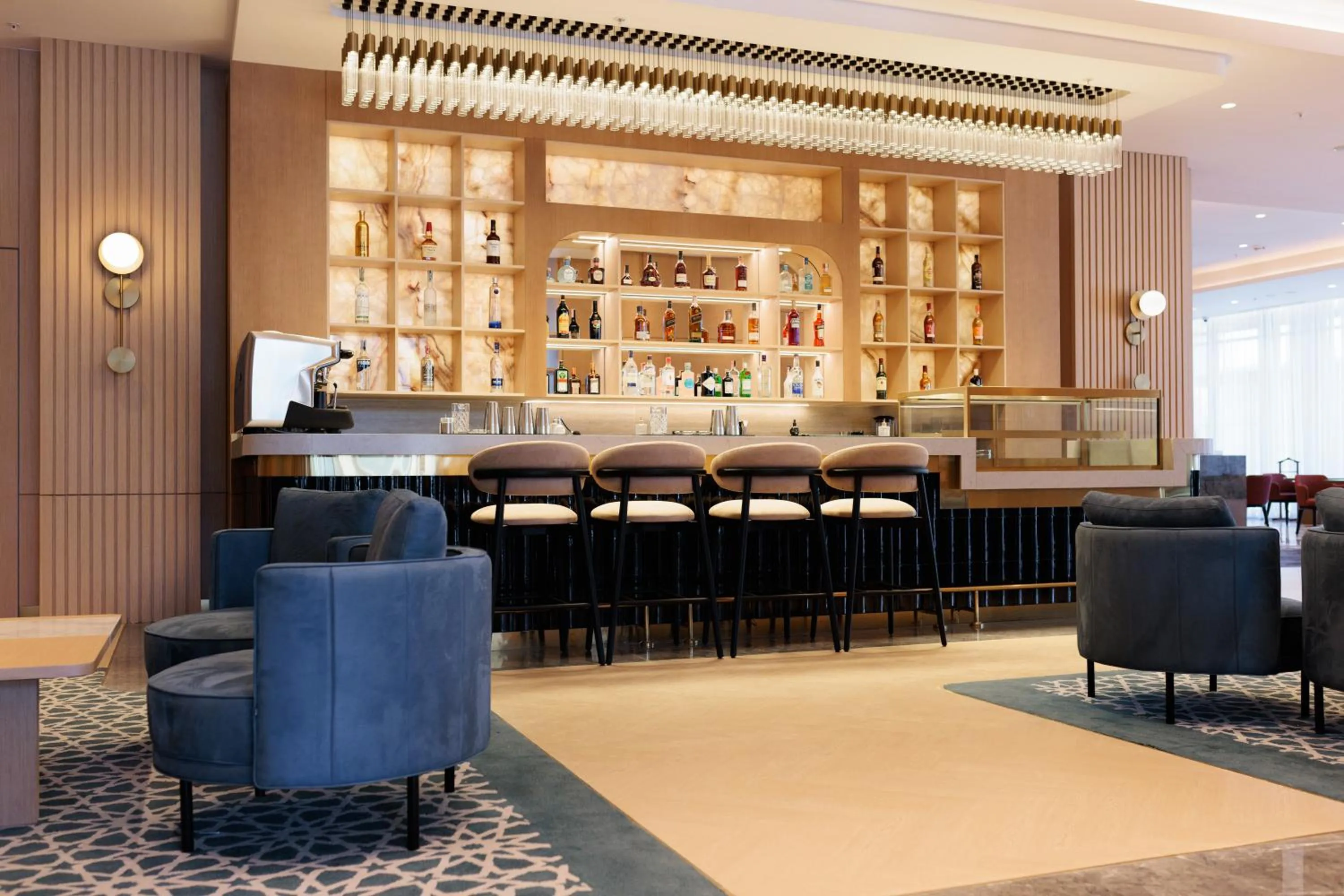 Lounge or bar in Crowne Plaza Dushanbe by IHG