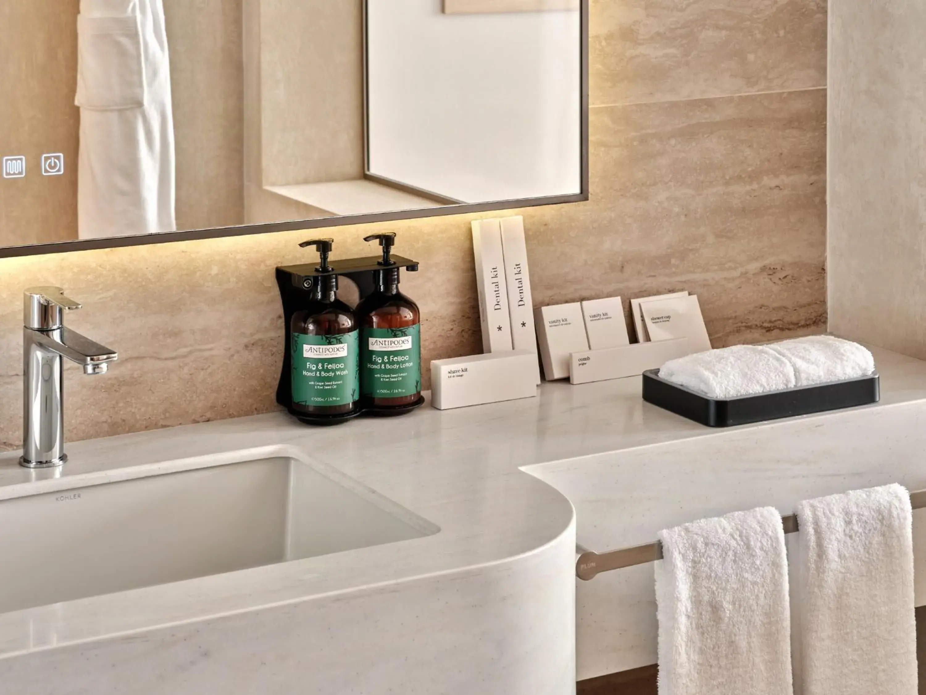 Premium Corner King Room in Crowne Plaza Dushanbe by IHG Premium Corner King Room in Crowne Plaza Dushanbe by IHG